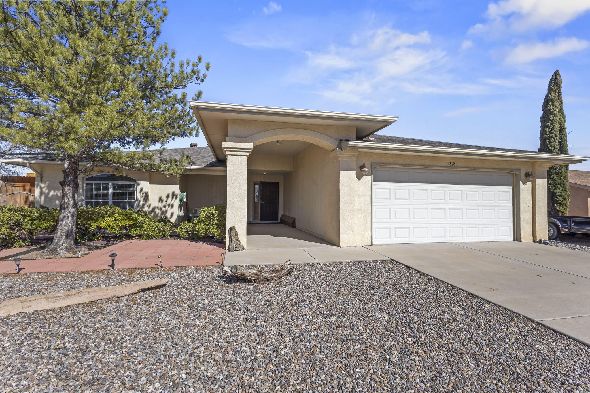 2312 Cabezon Drive NE