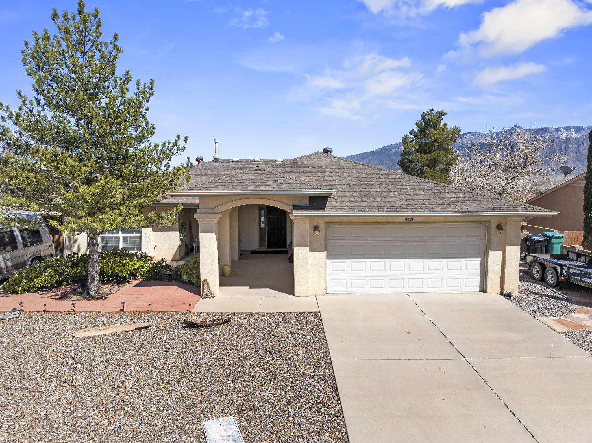 2312 Cabezon Drive NE