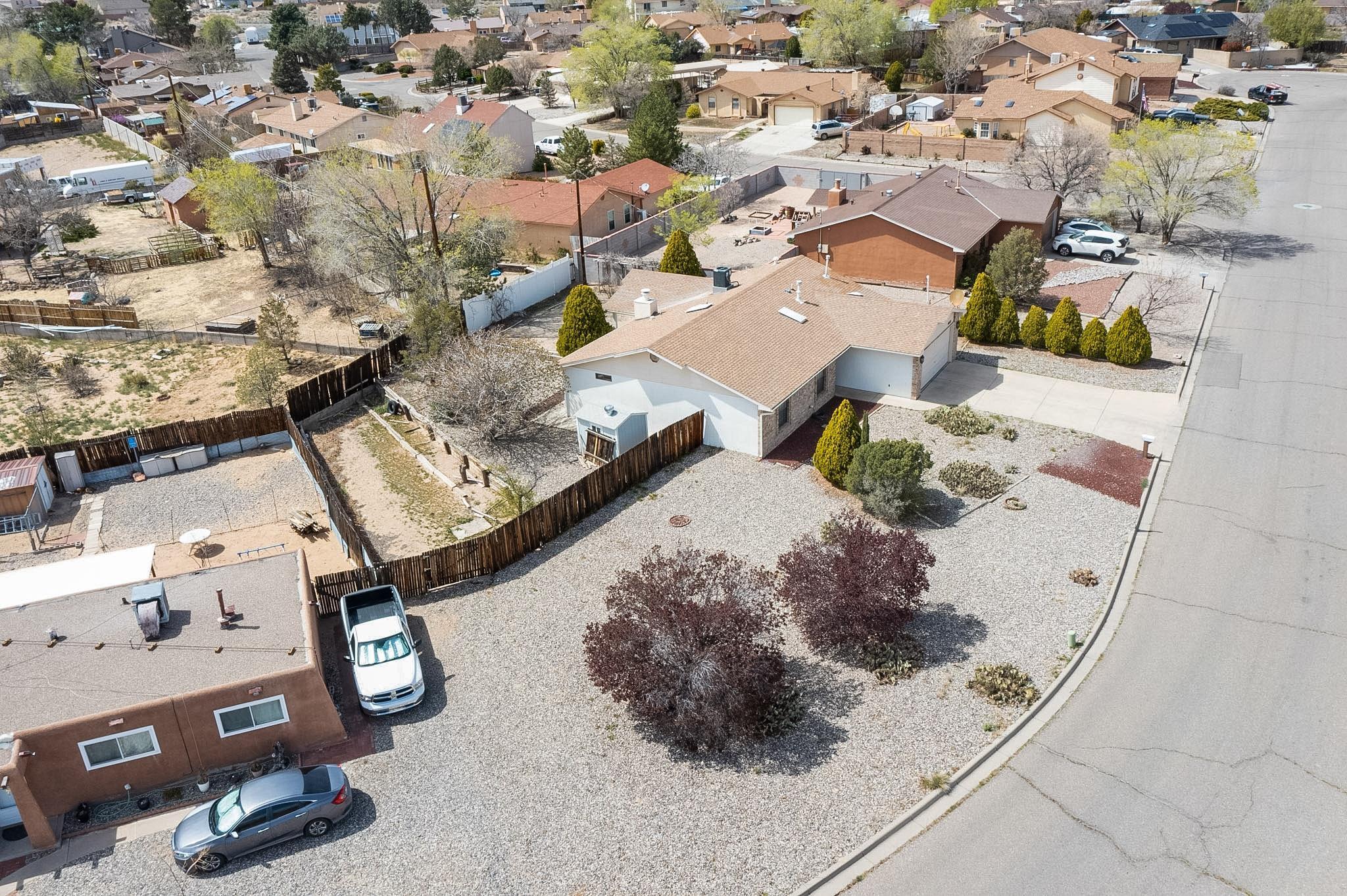 10213 Calle Hidalgo NW