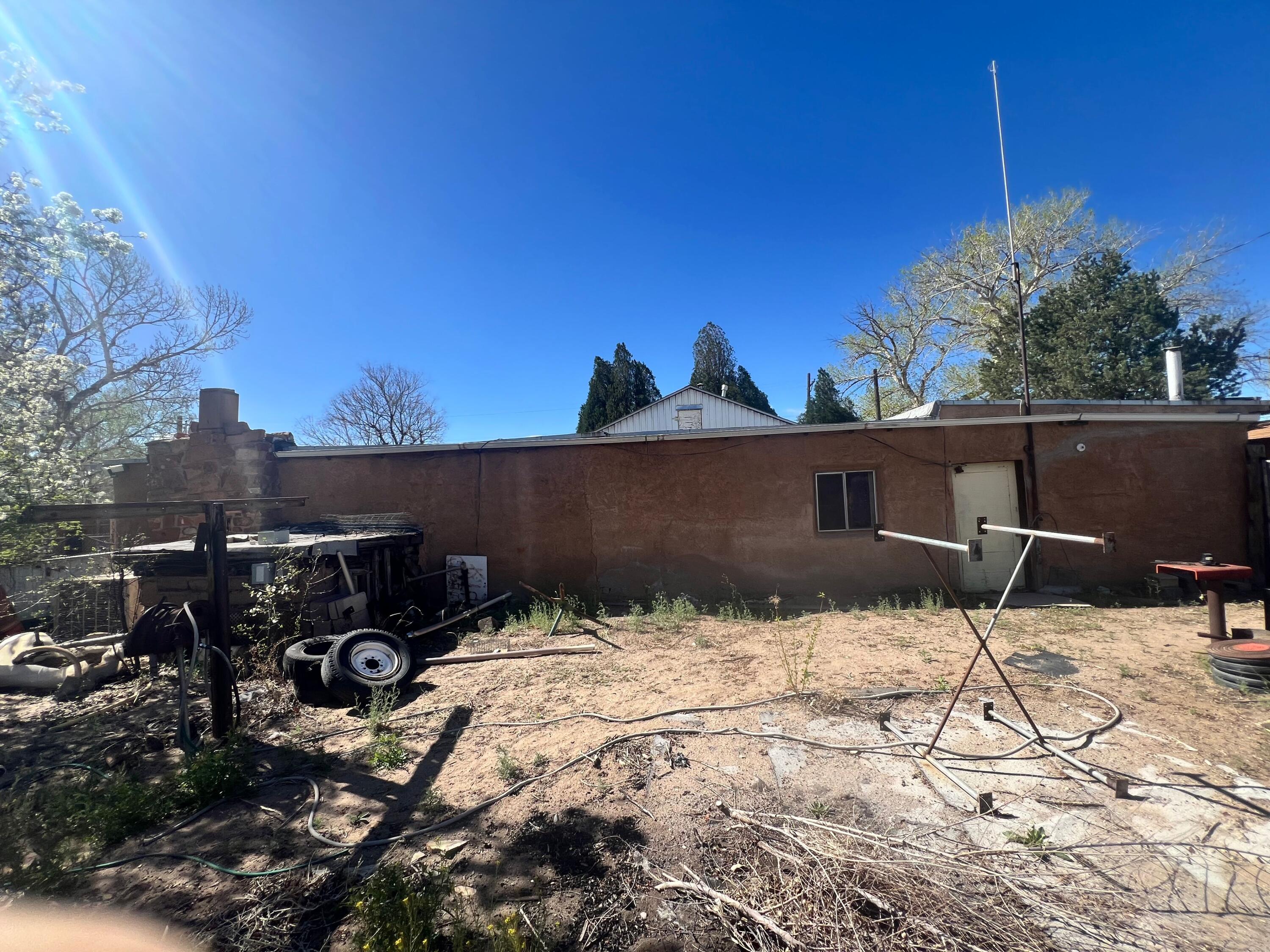 2109 Malpais Road SW