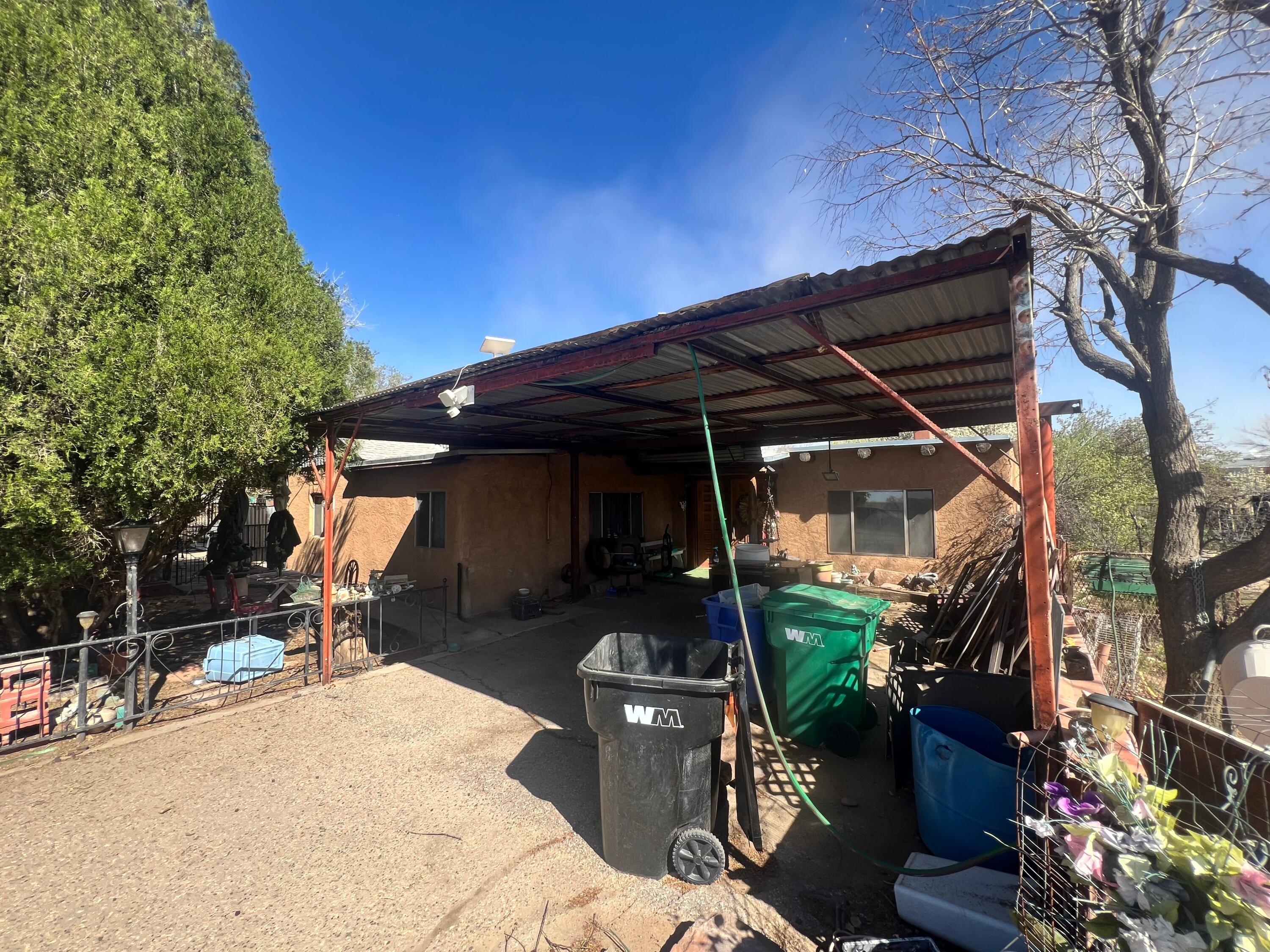 2109 Malpais Road SW
