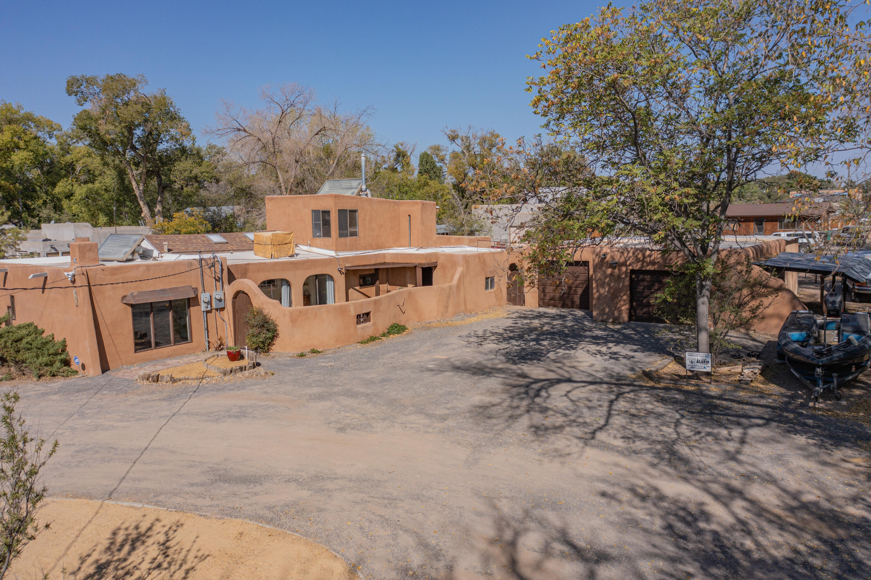 225 A Willow Road NW