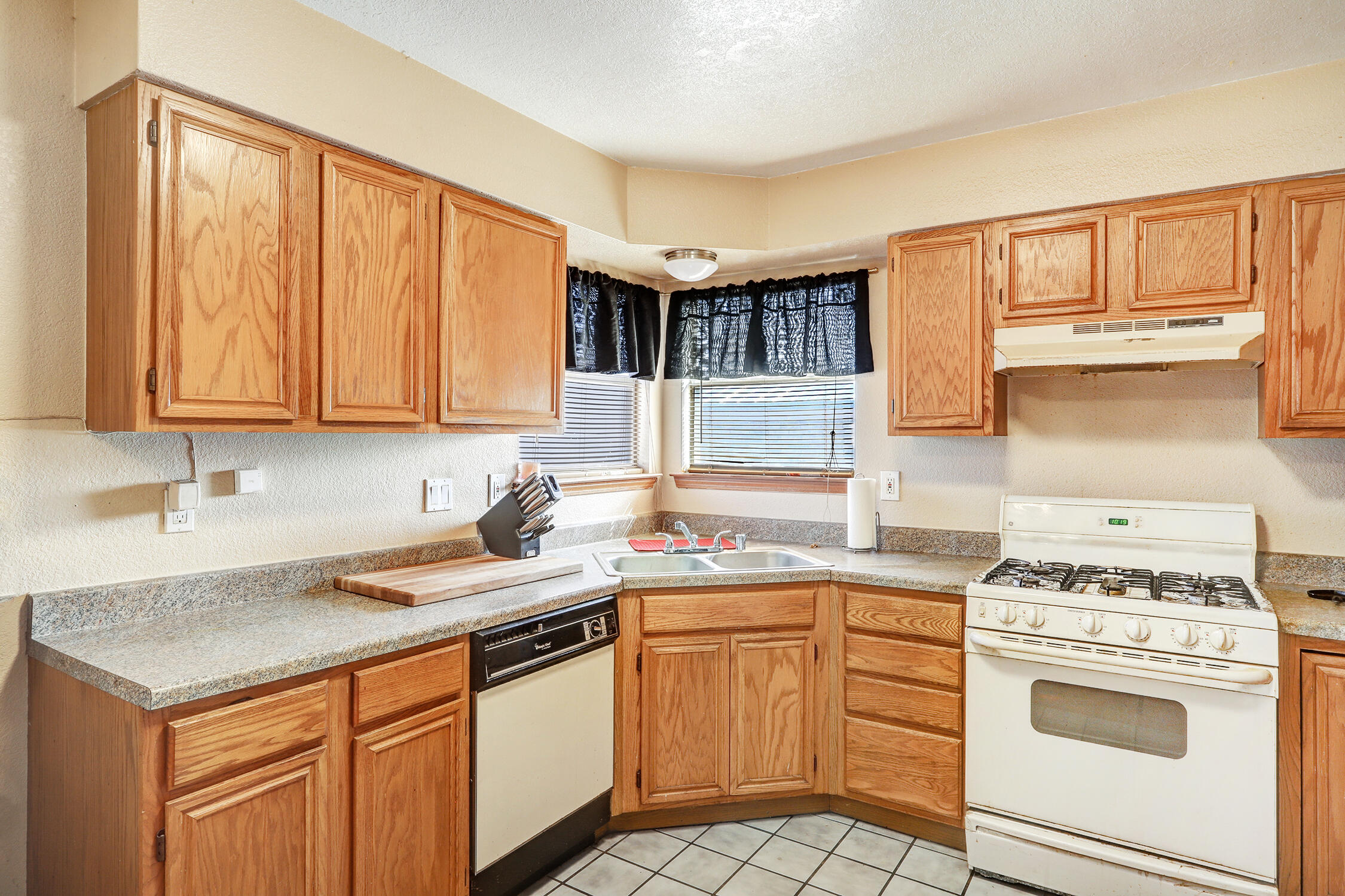 10405 Heron Road SW