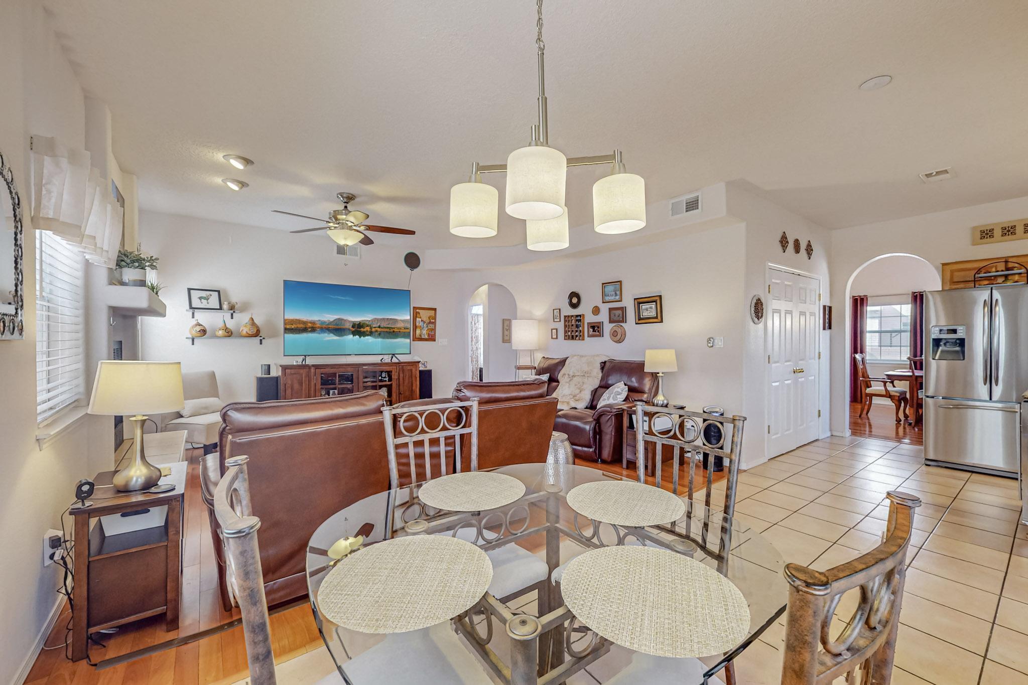 8612 Tierra Bonita Place NE