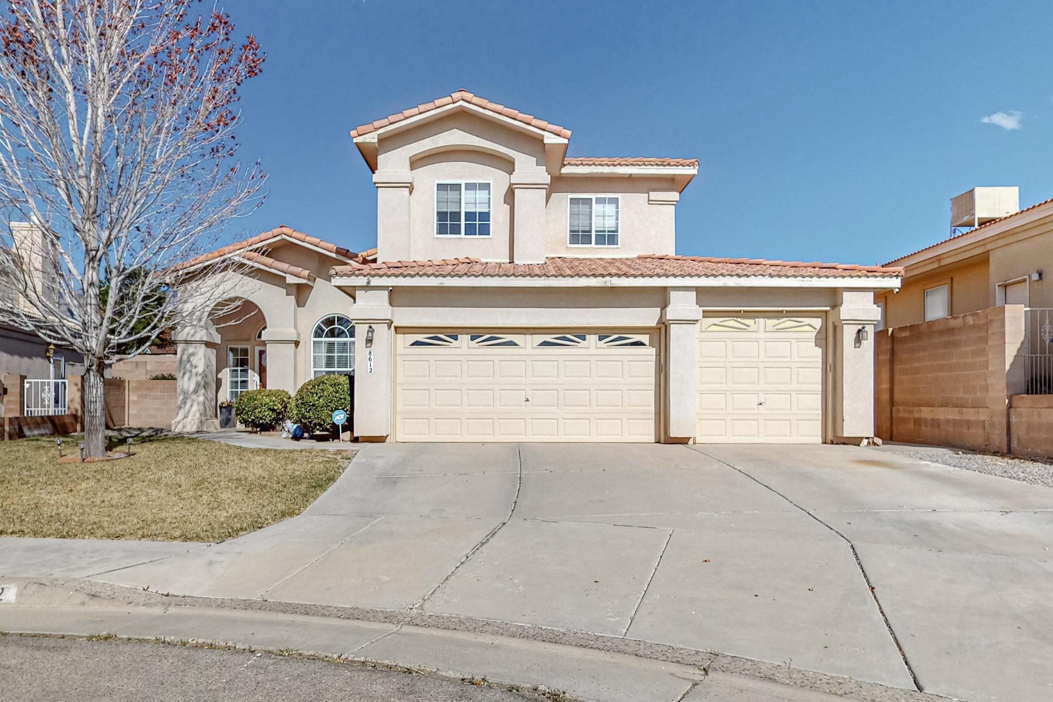 8612 Tierra Bonita Place NE