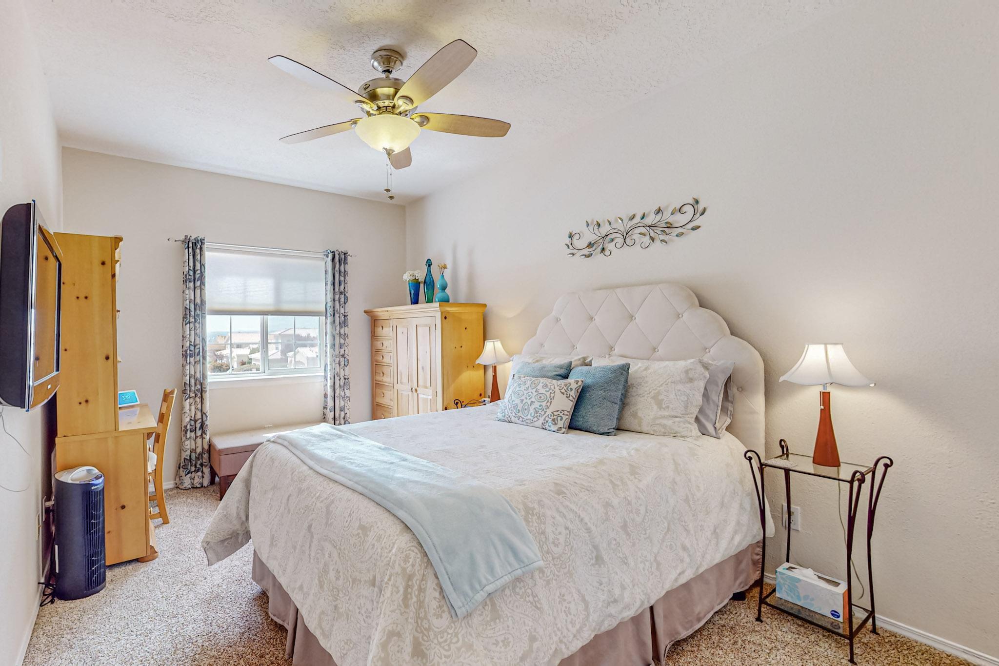 8612 Tierra Bonita Place NE
