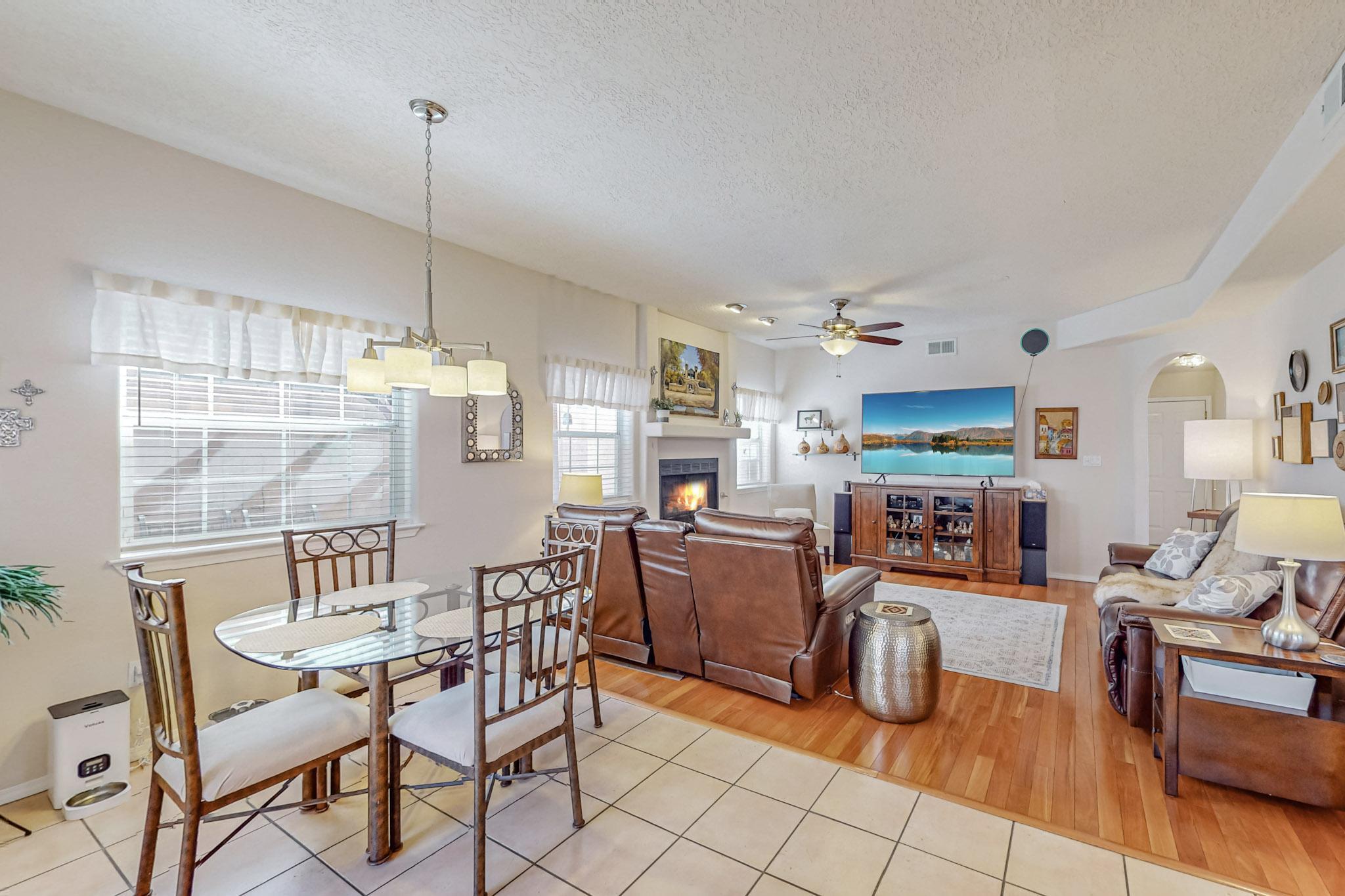 8612 Tierra Bonita Place NE