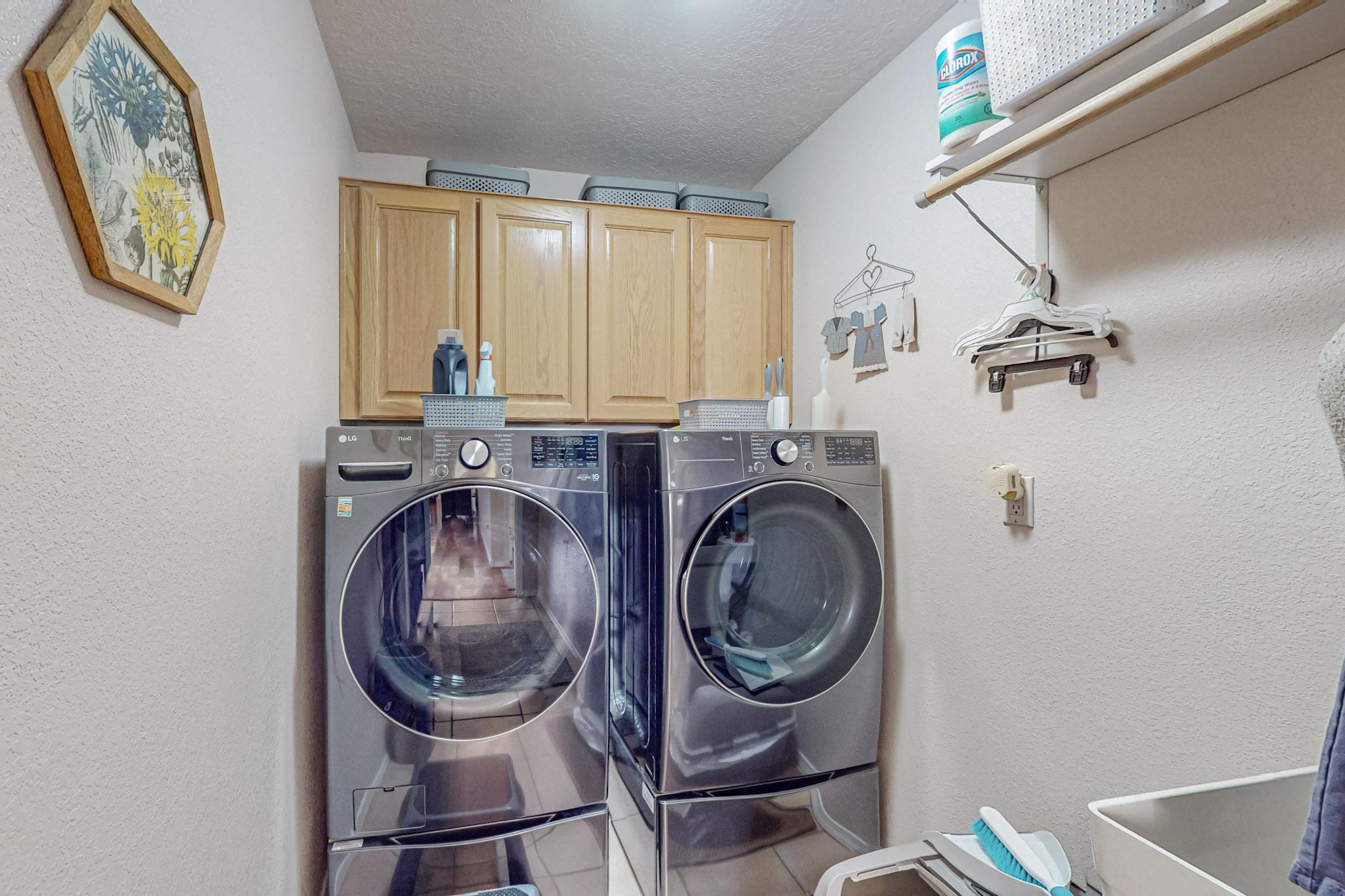 8612 Tierra Bonita Place NE