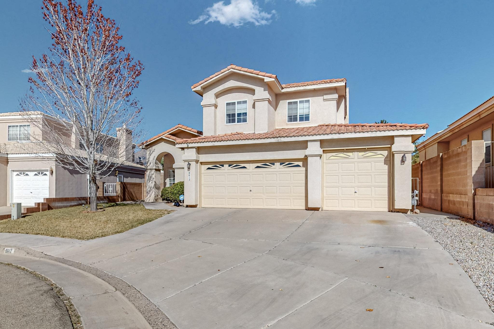 8612 Tierra Bonita Place NE
