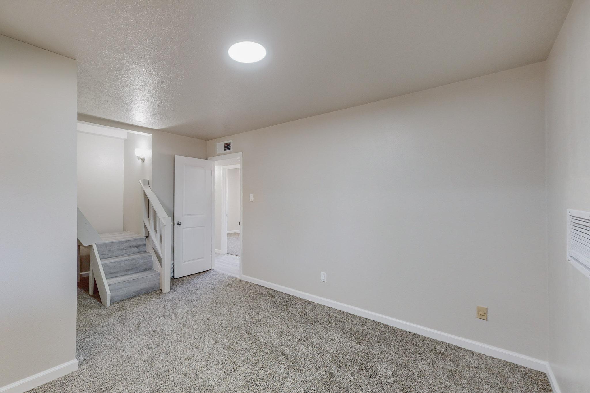 3512 Camino Alameda SW
