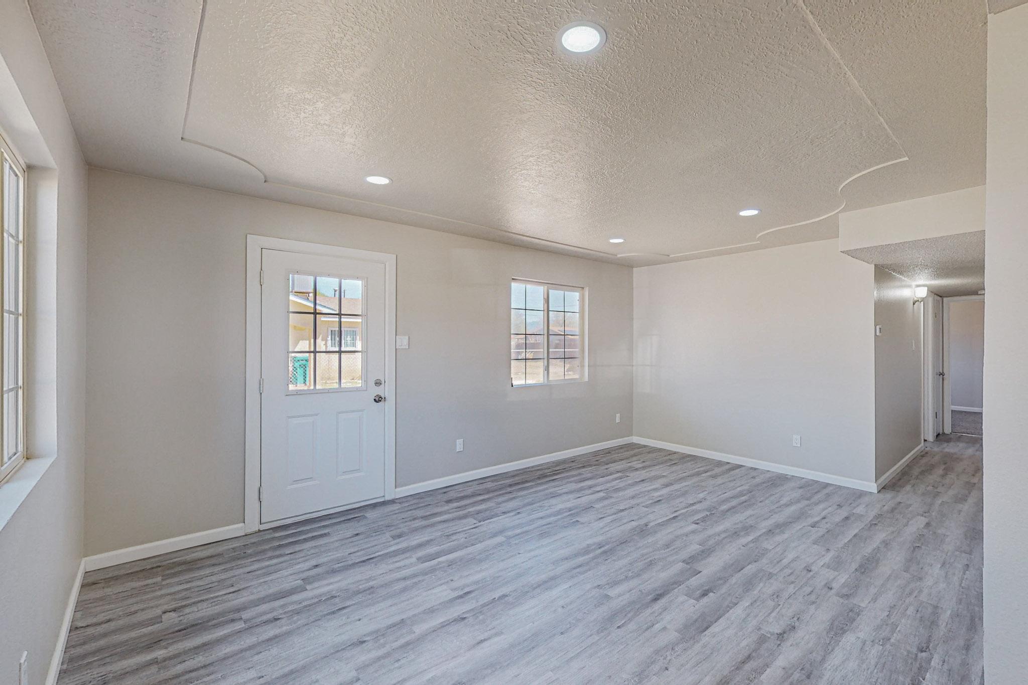3512 Camino Alameda SW