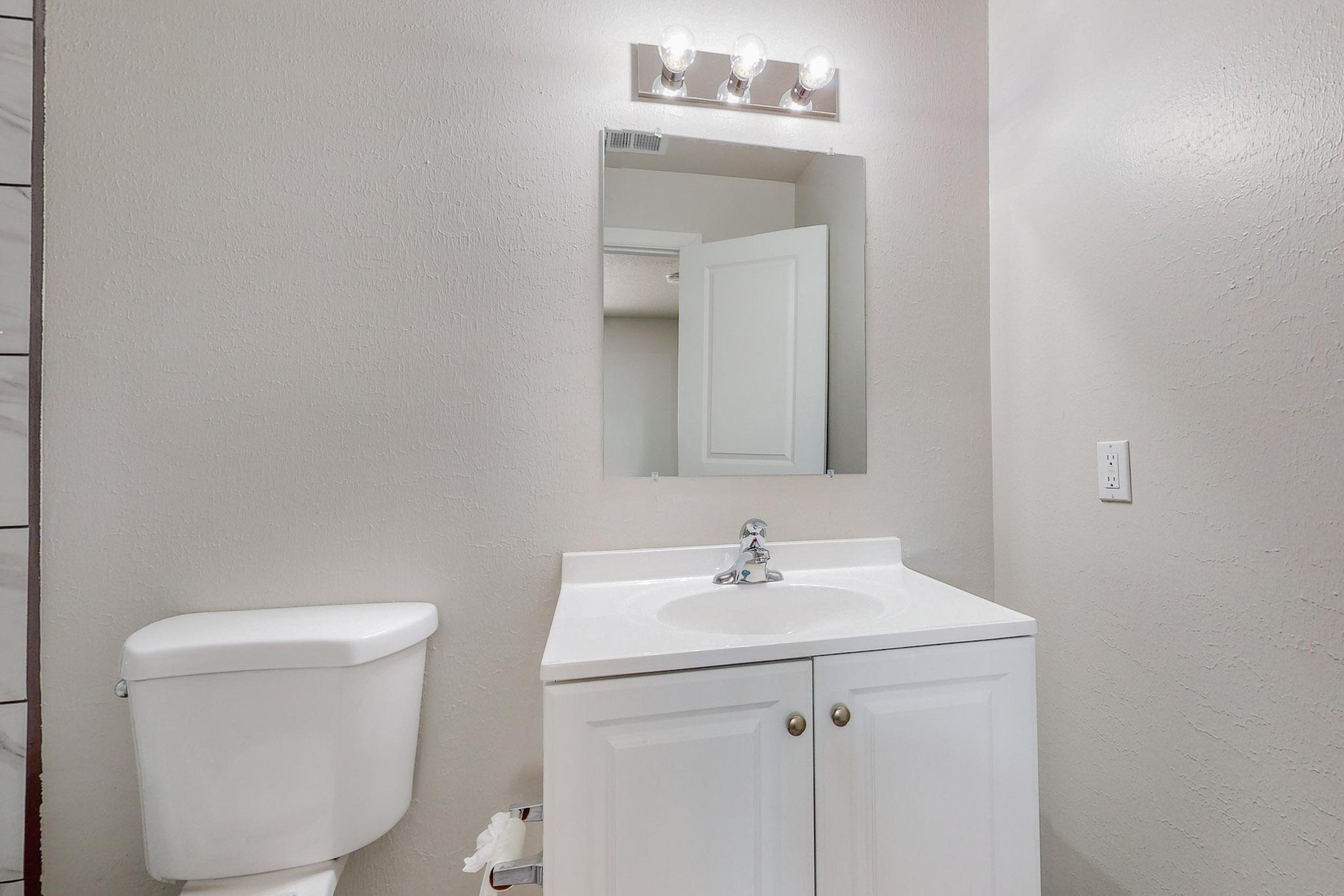 3512 Camino Alameda SW