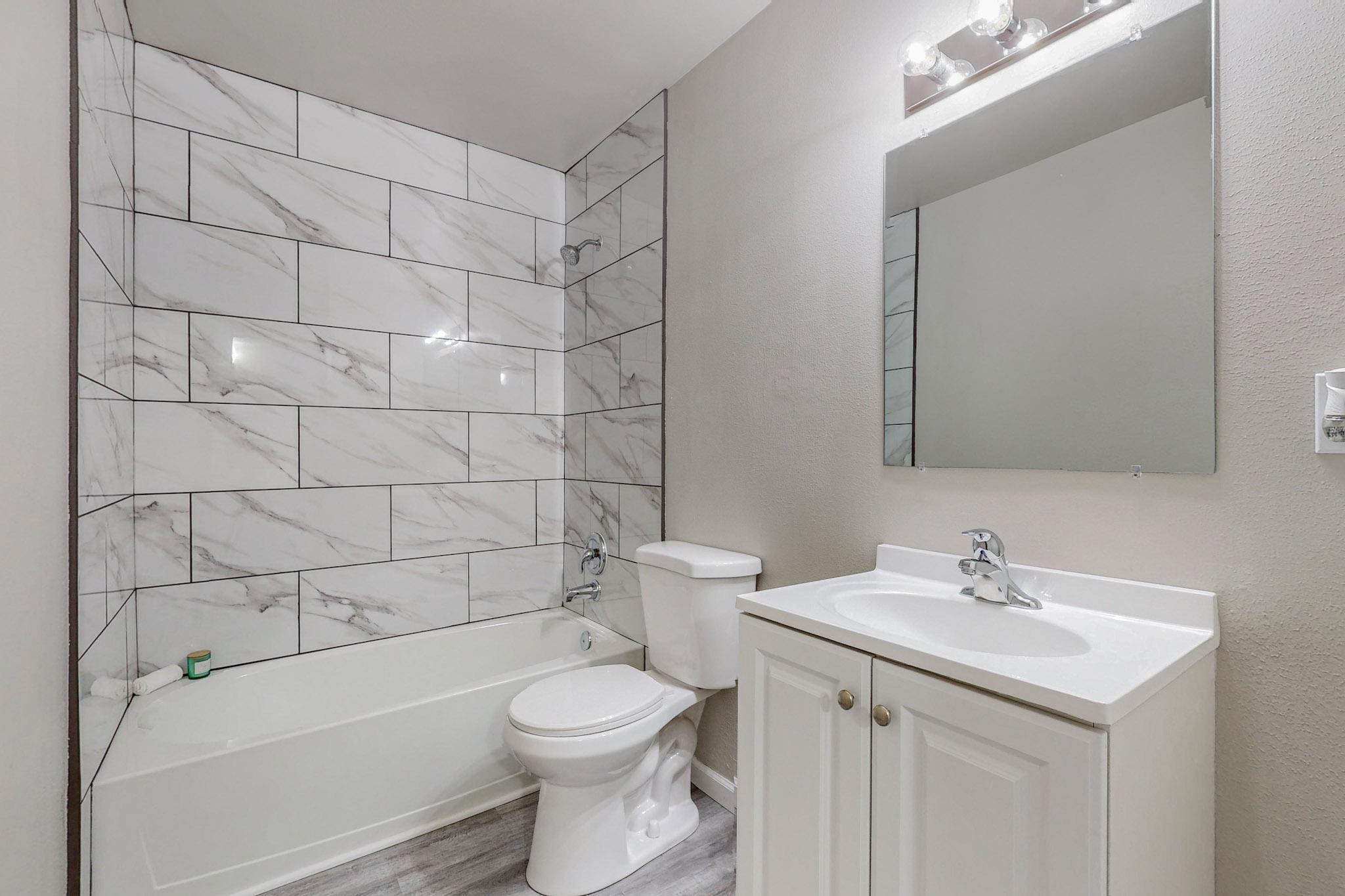 3512 Camino Alameda SW