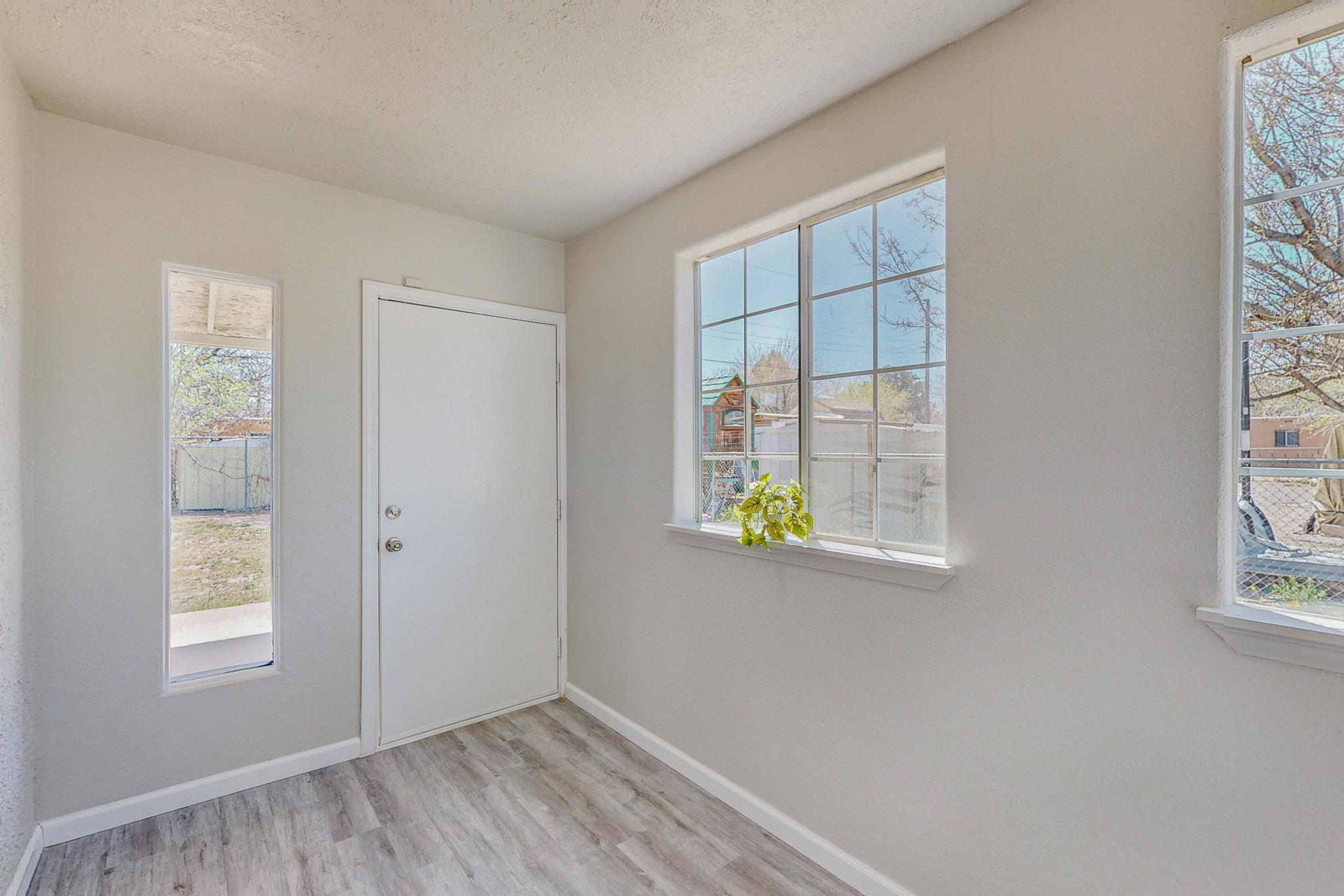 3512 Camino Alameda SW