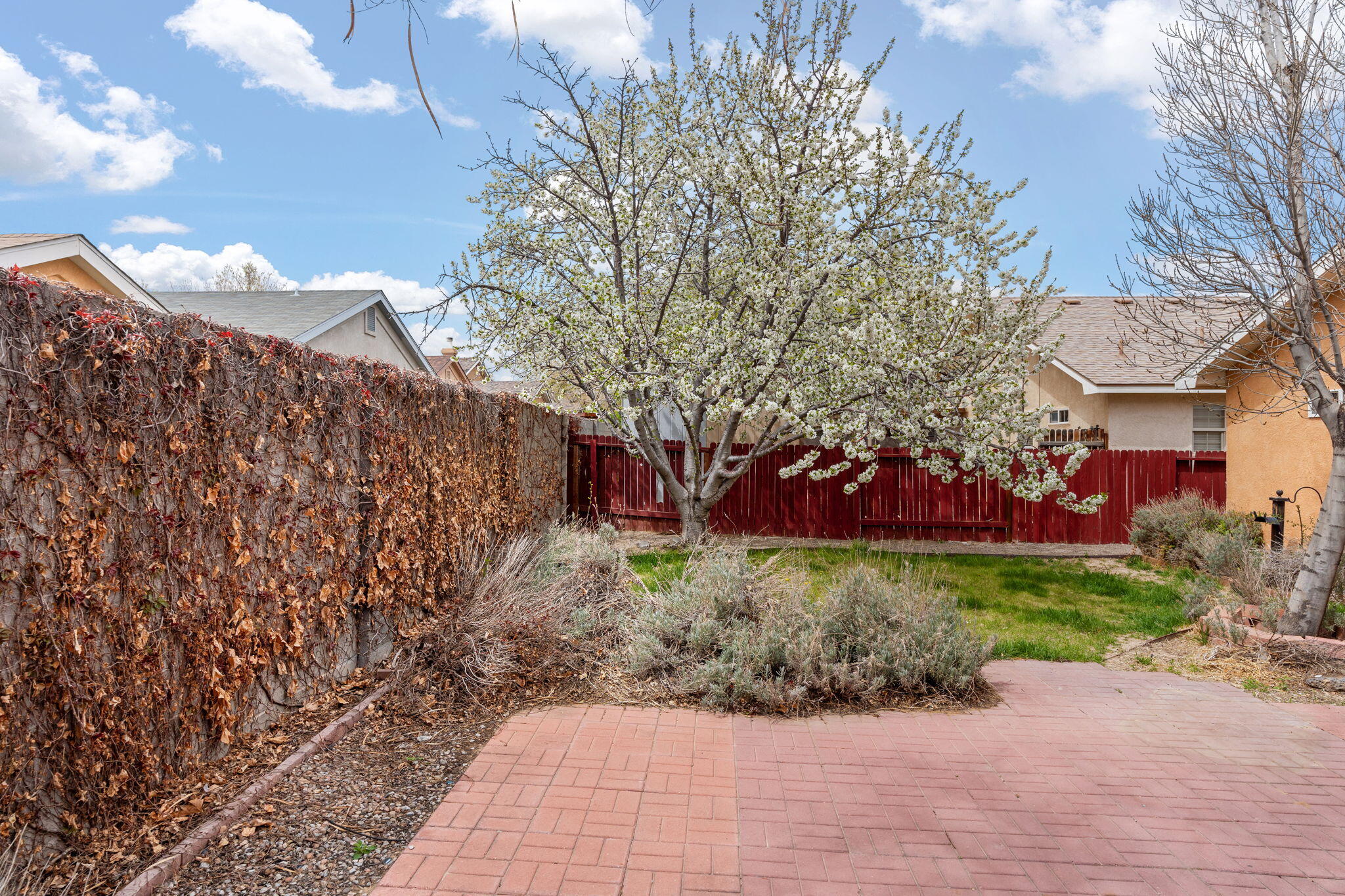 6108 Summer Ray Road NW