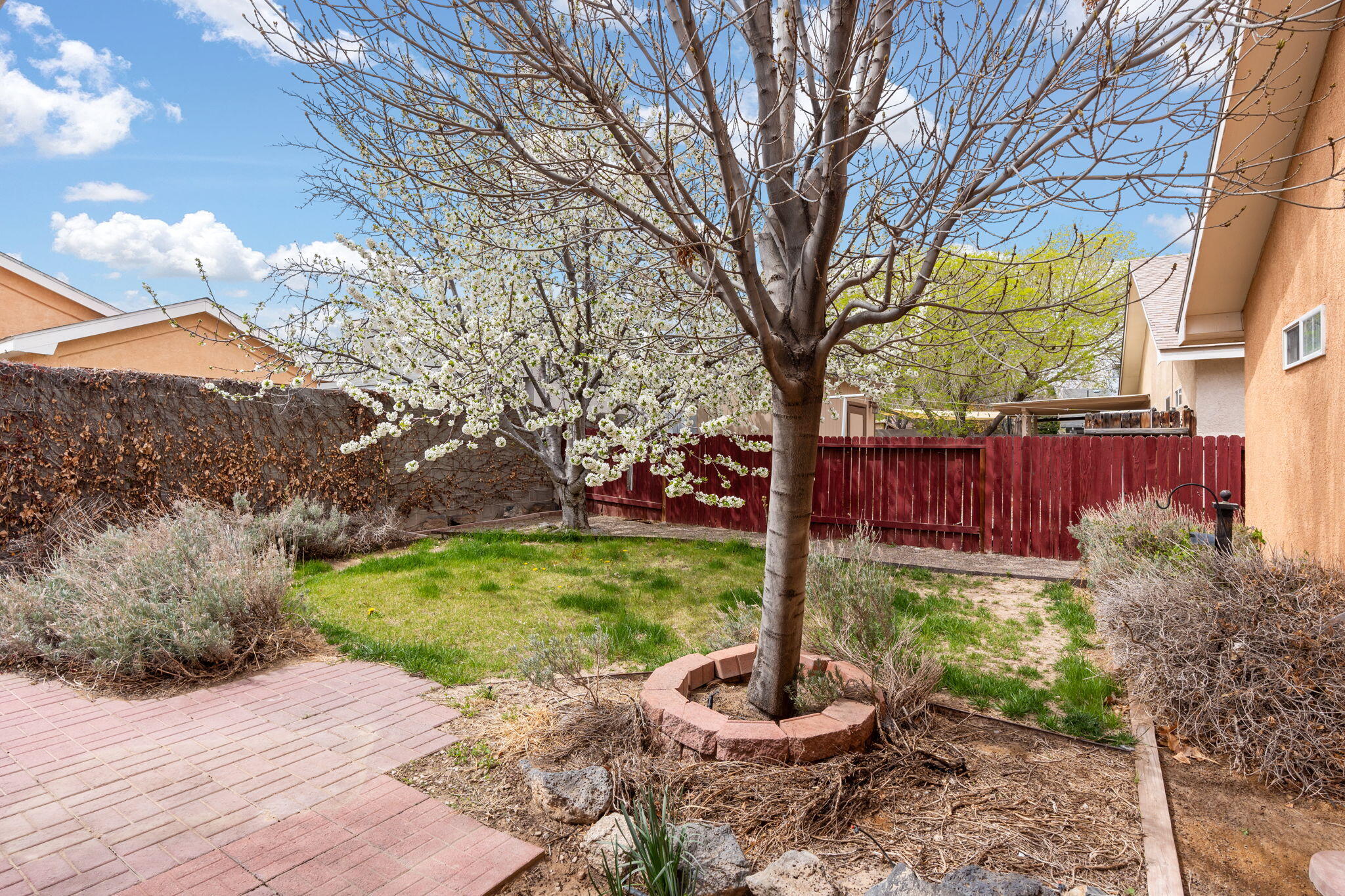 6108 Summer Ray Road NW
