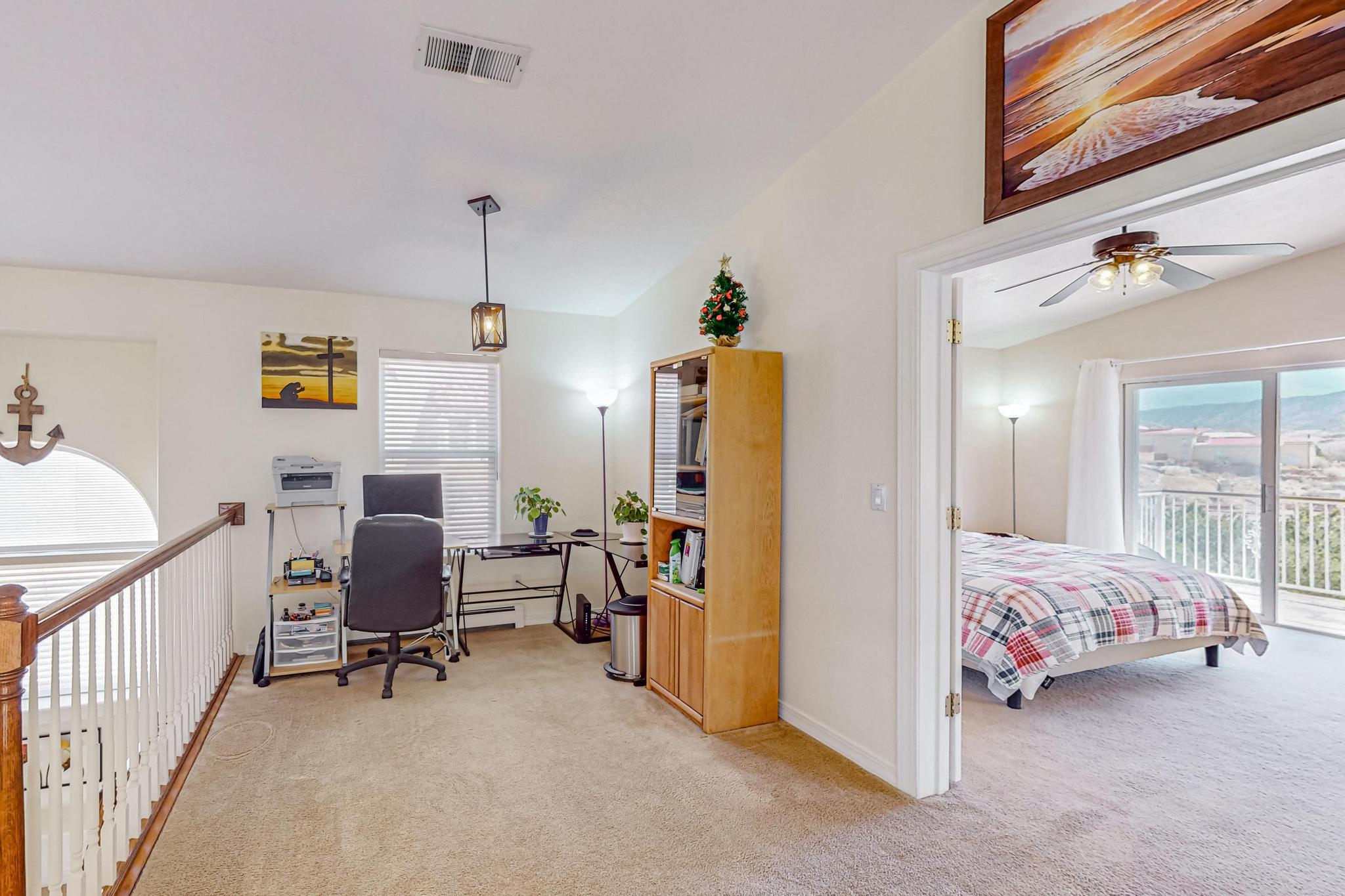 442 Poinsettia Place SE