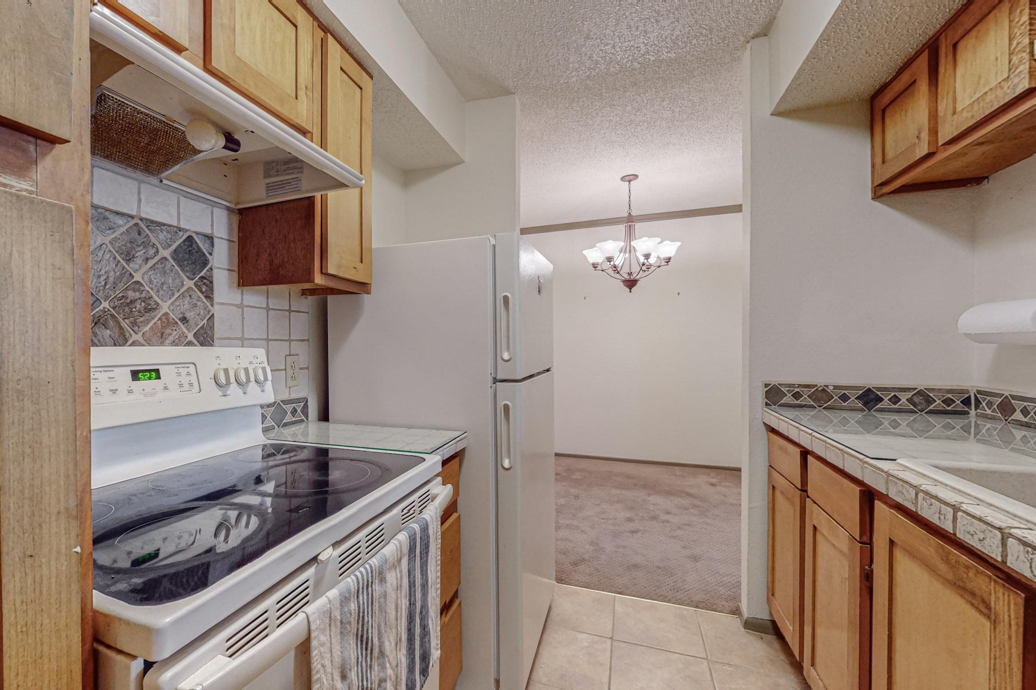 2501 W Zia Road 8-105