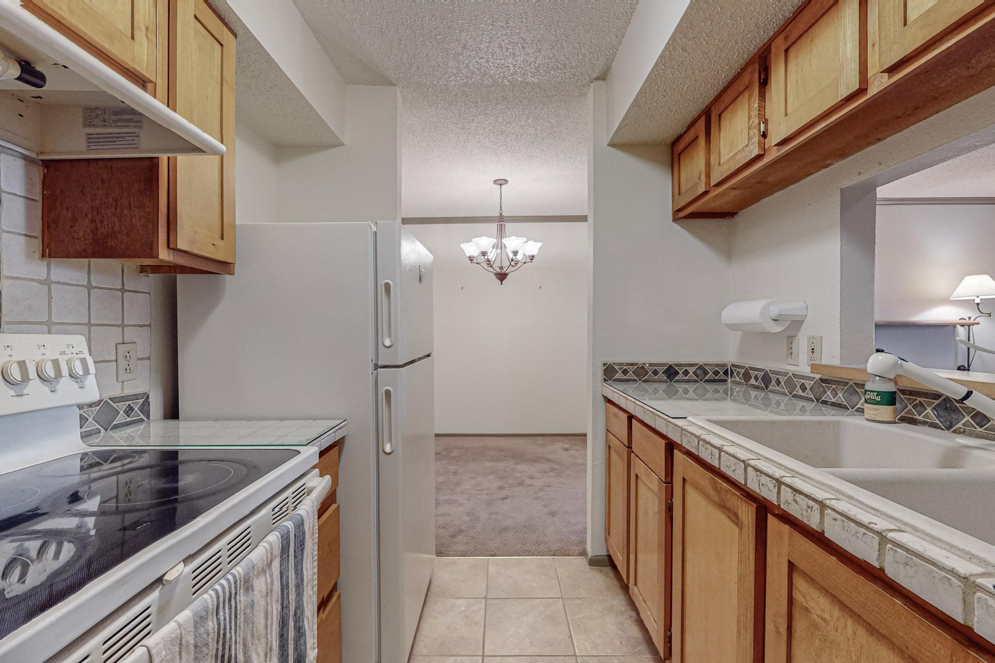 2501 W Zia Road 8-105