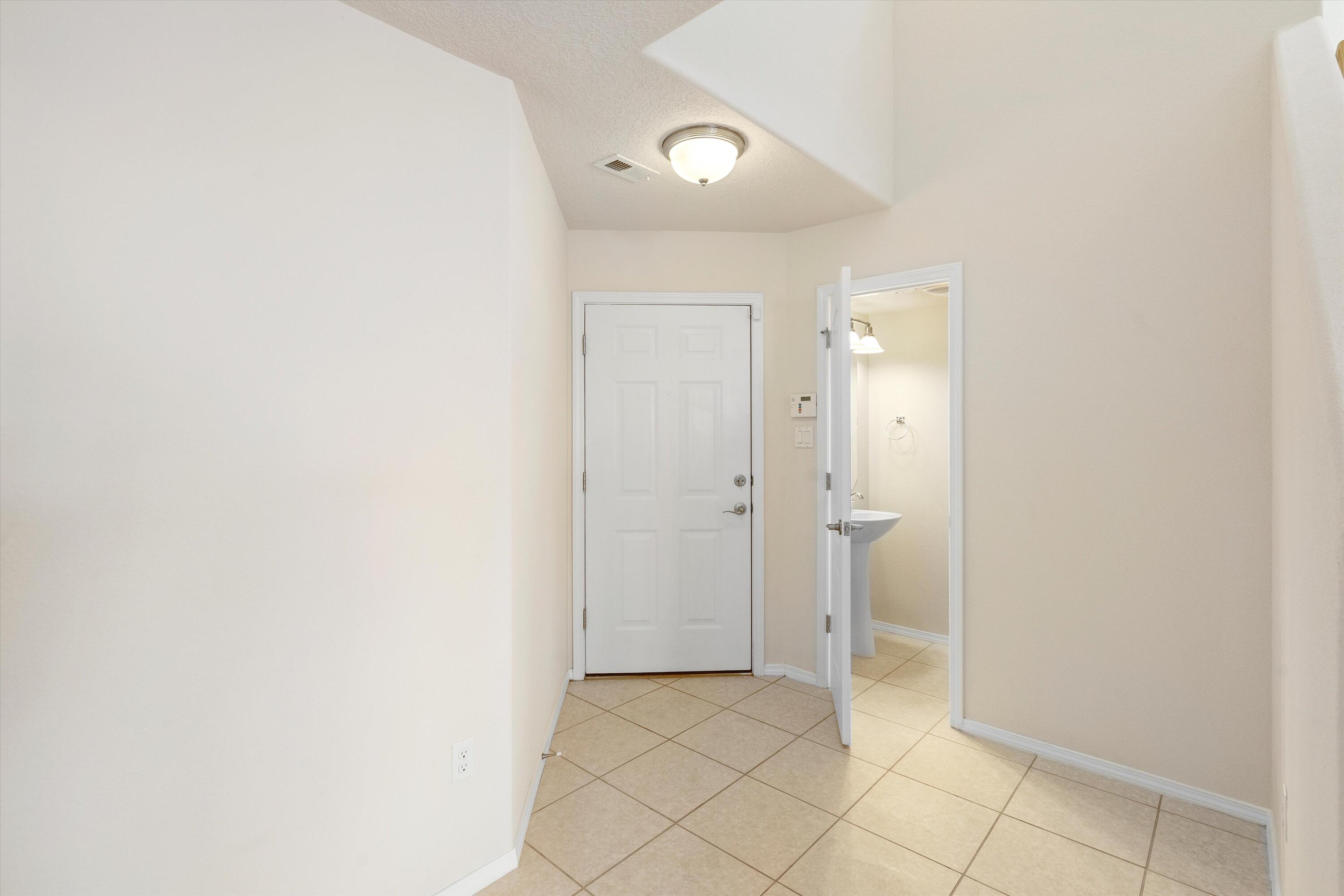 10835 Fort Point Lane NE