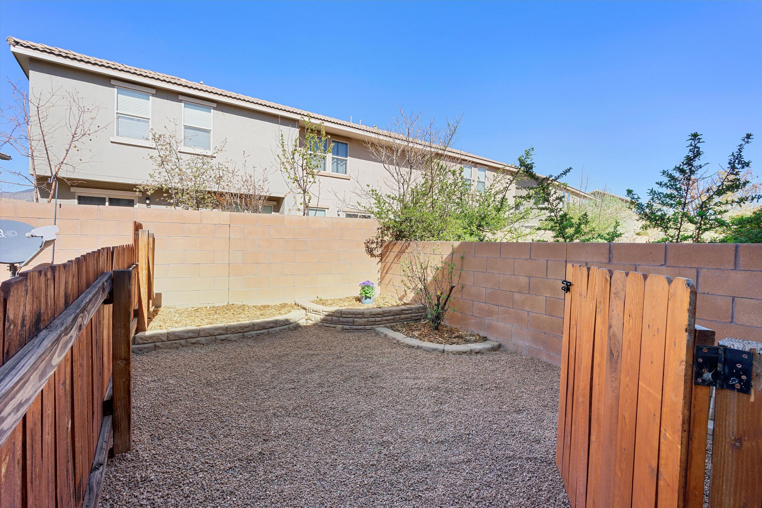 10835 Fort Point Lane NE