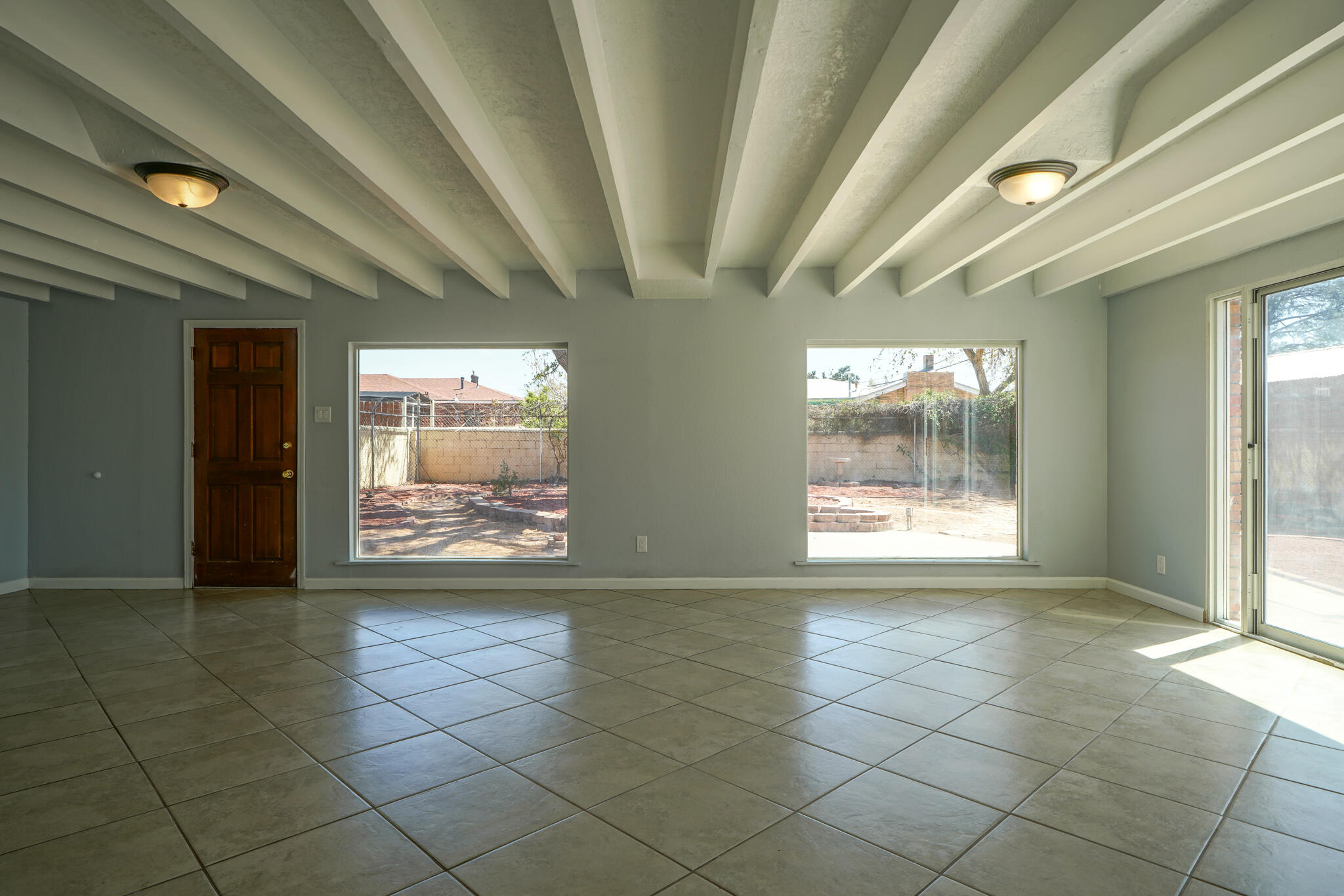 5710 Princess Jeanne Avenue NE