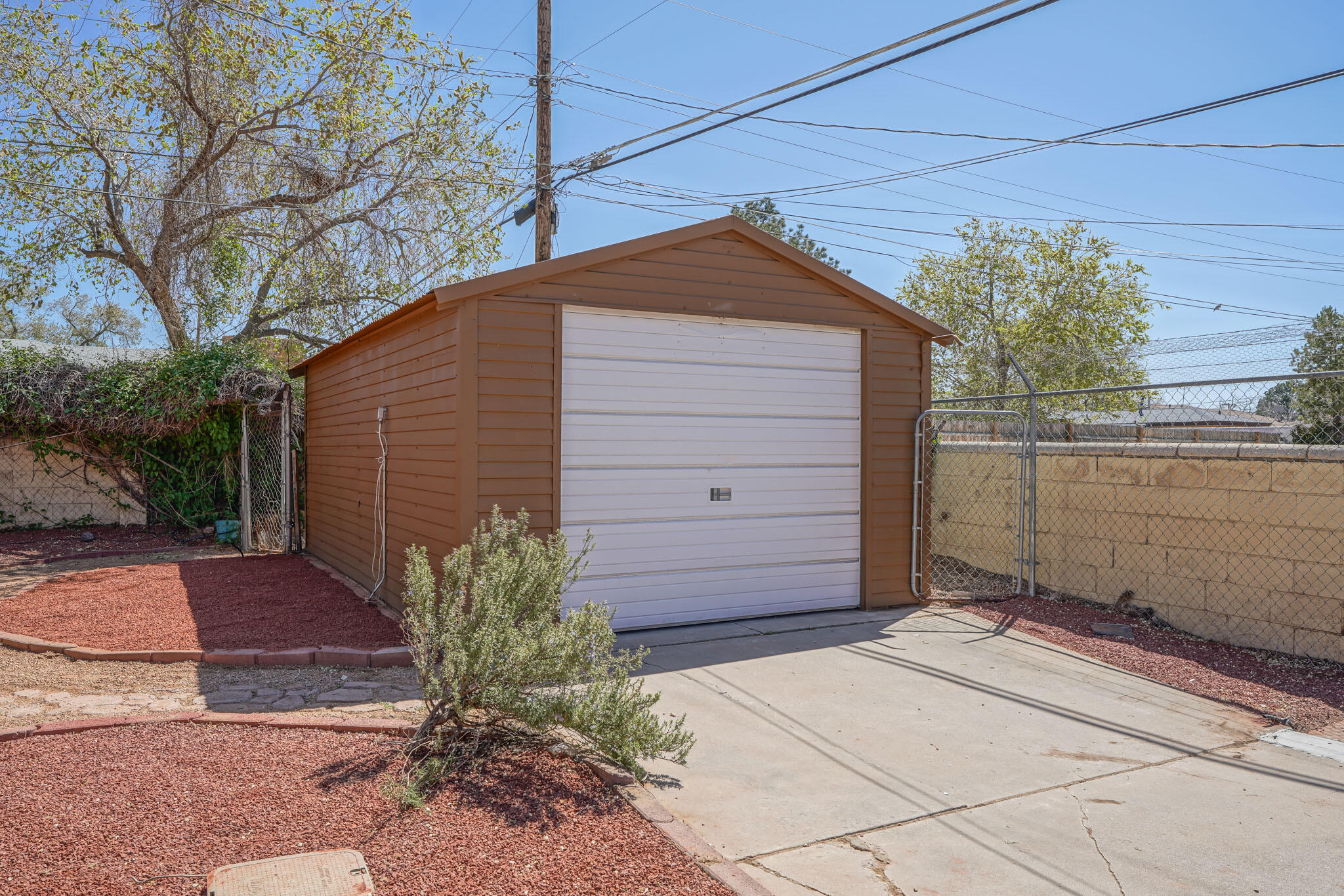 5710 Princess Jeanne Avenue NE