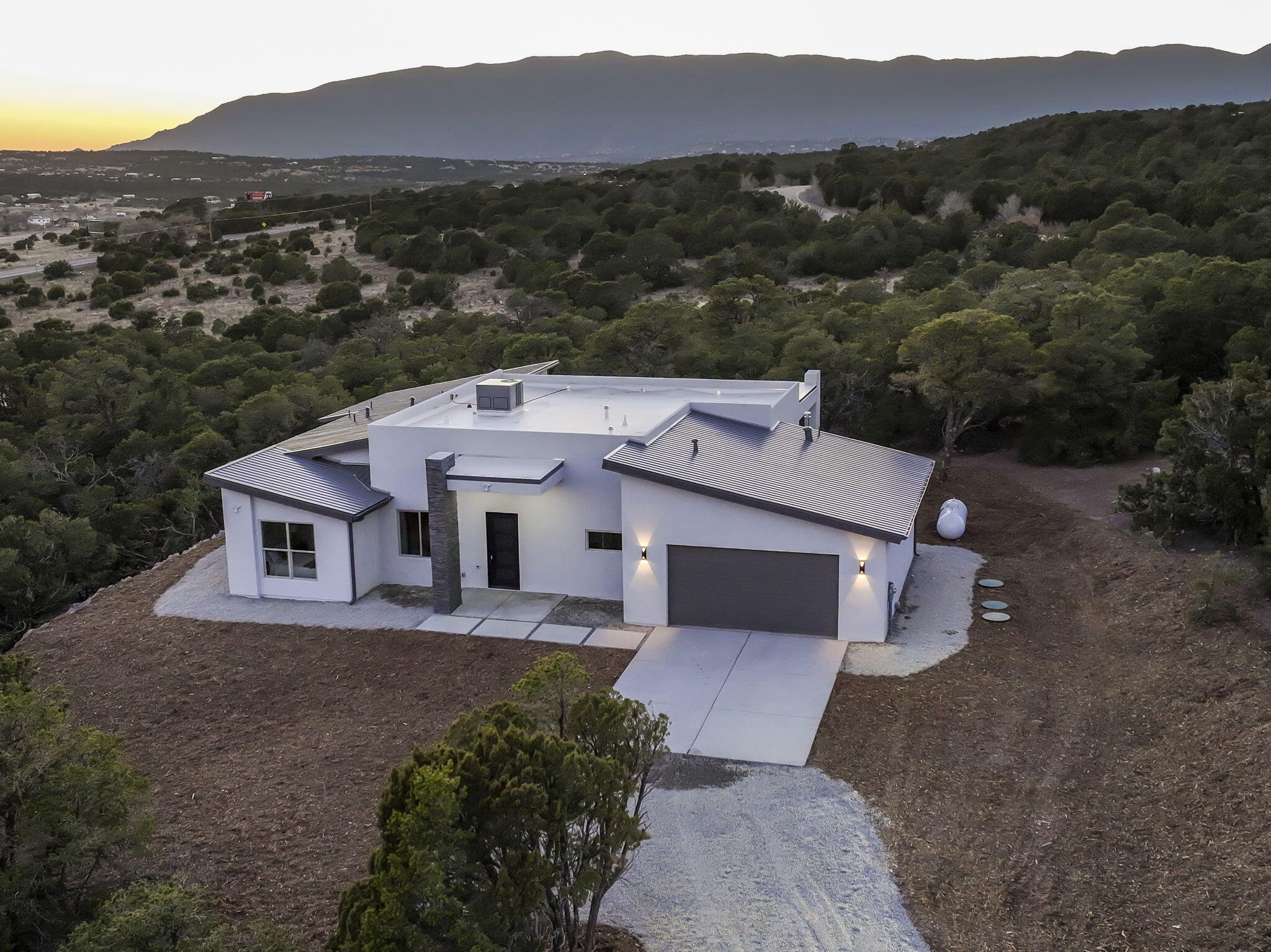 15 Pinon Ridge Road