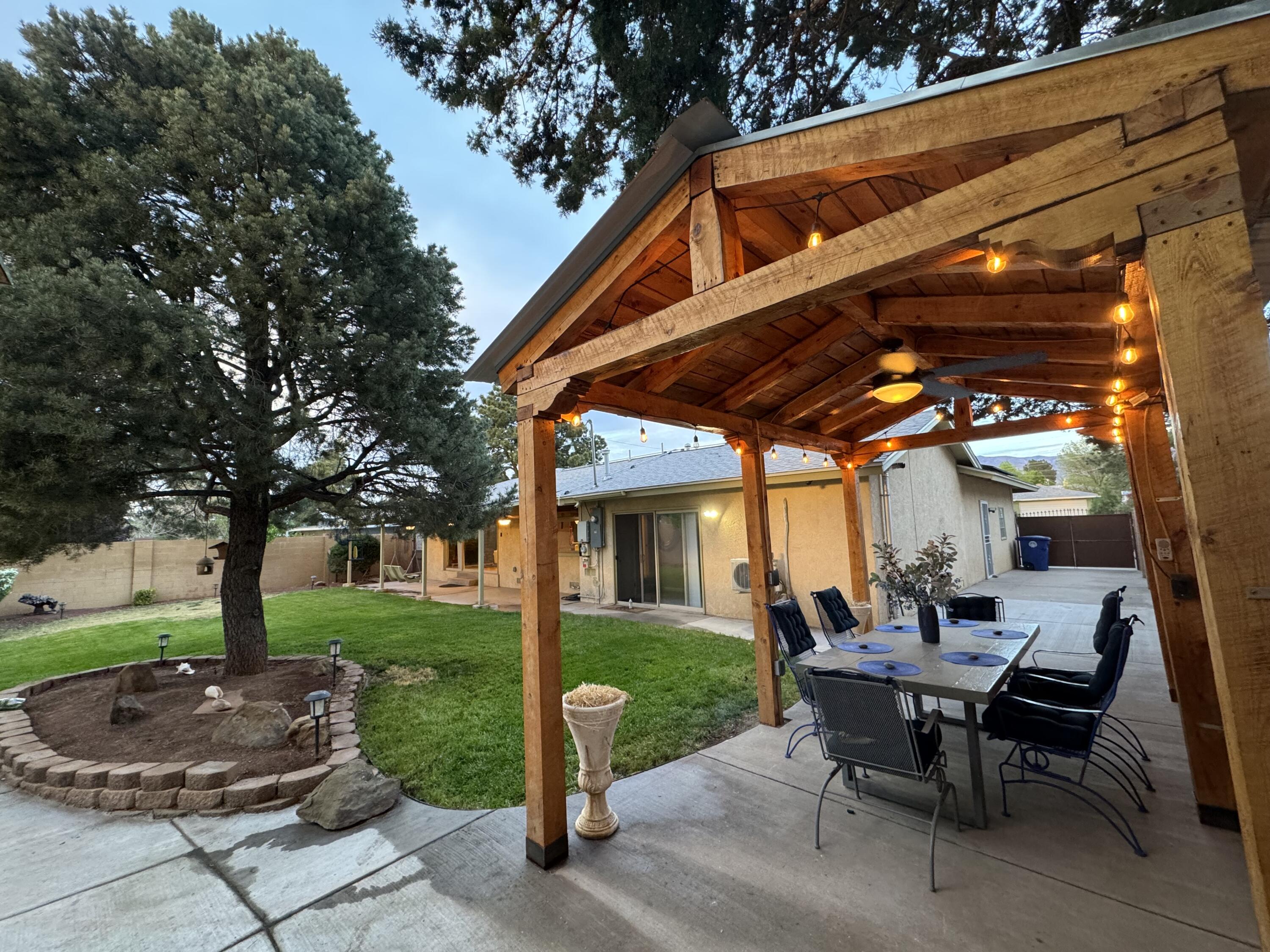 3559 Colorado Street NE