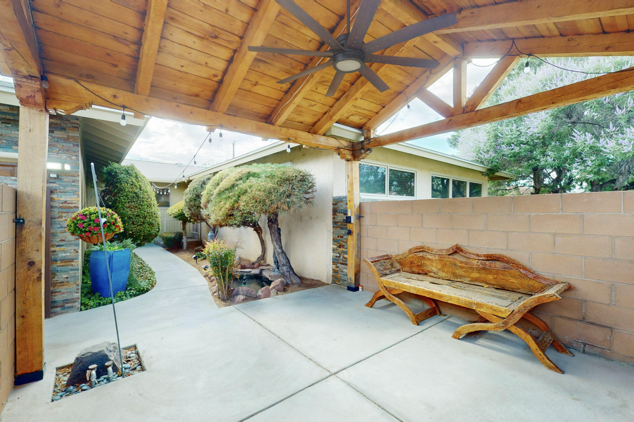 3559 Colorado Street NE