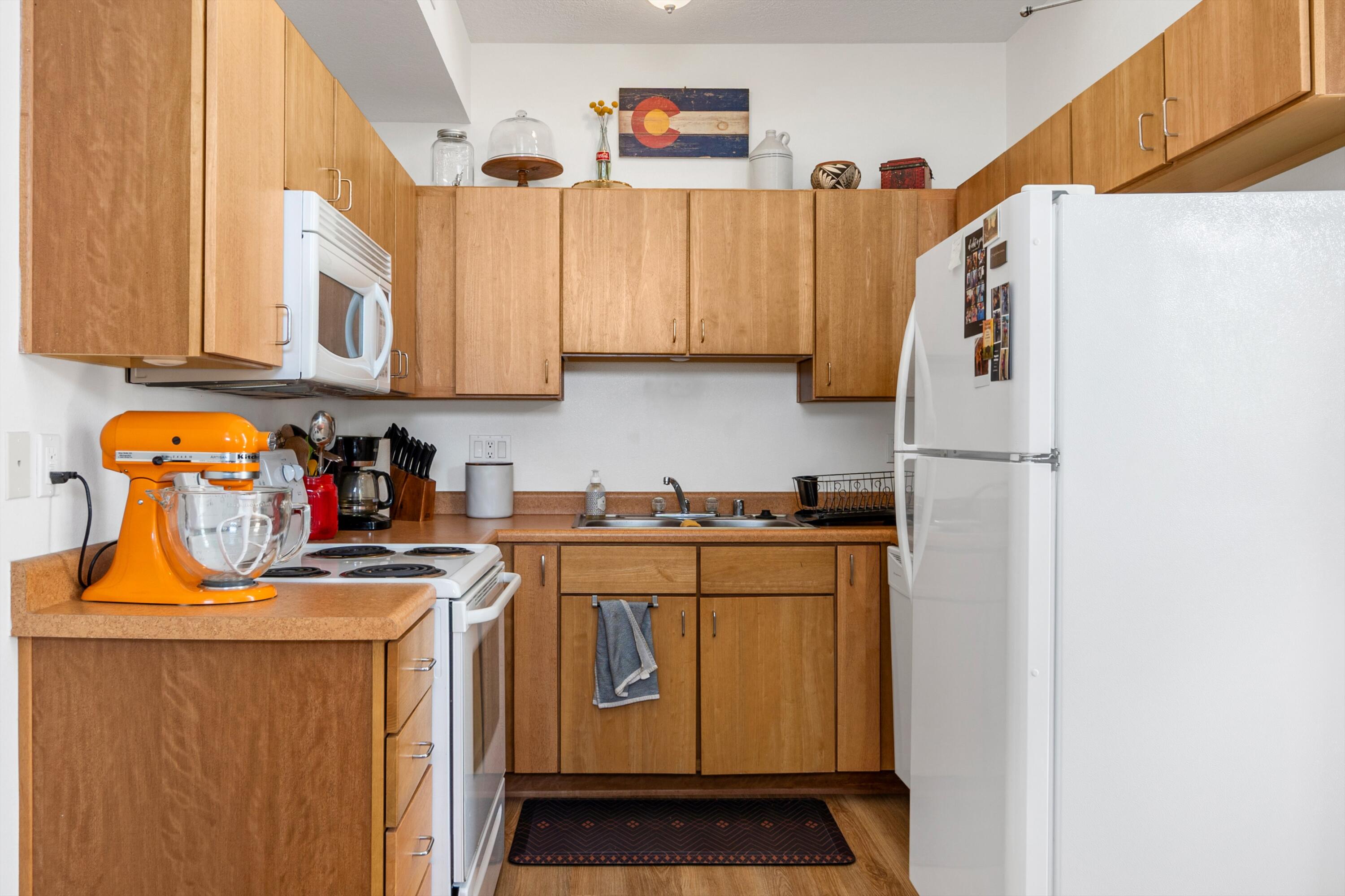702 Broadway Boulevard SE 4