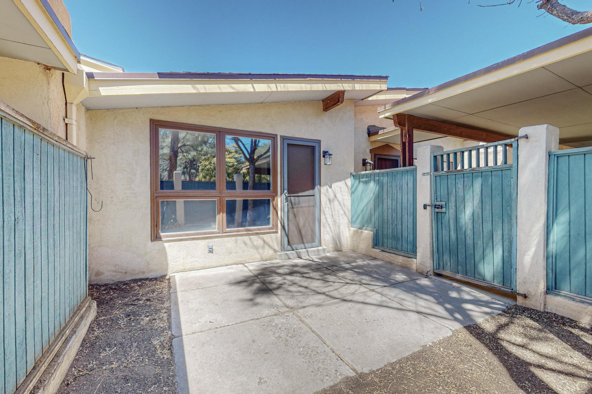 790 Tramway Lane Ne #9c
