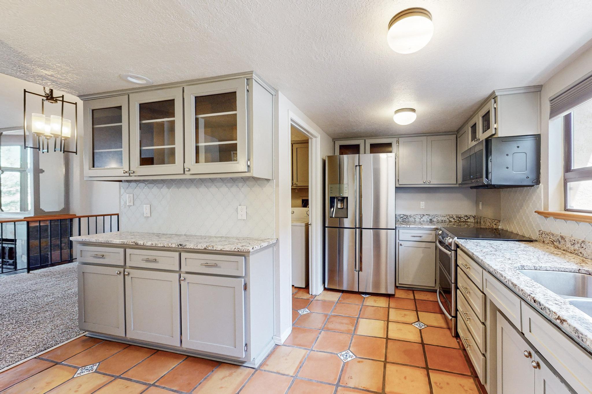 790 Tramway Lane Ne #9c