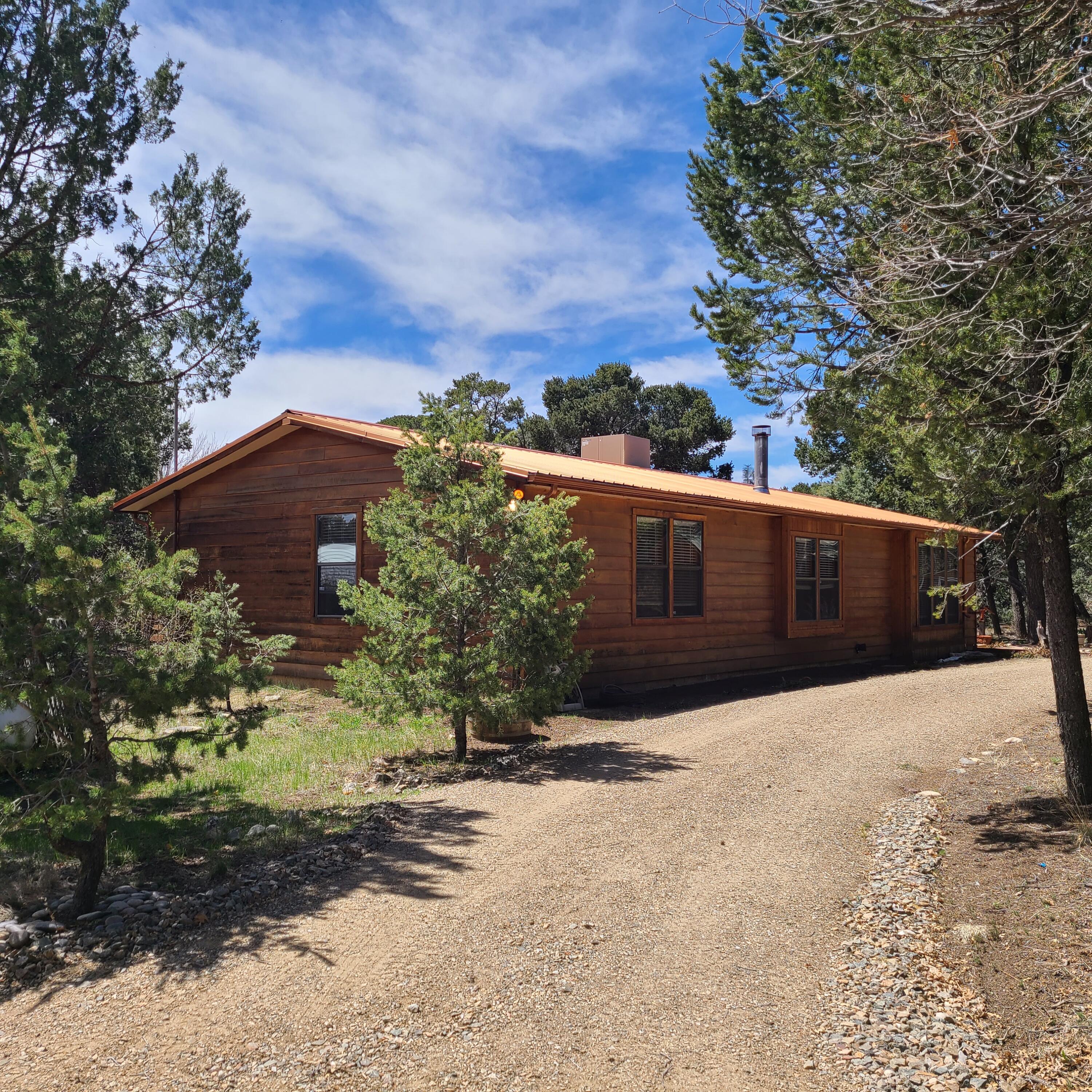 16 Quail Hollow Drive