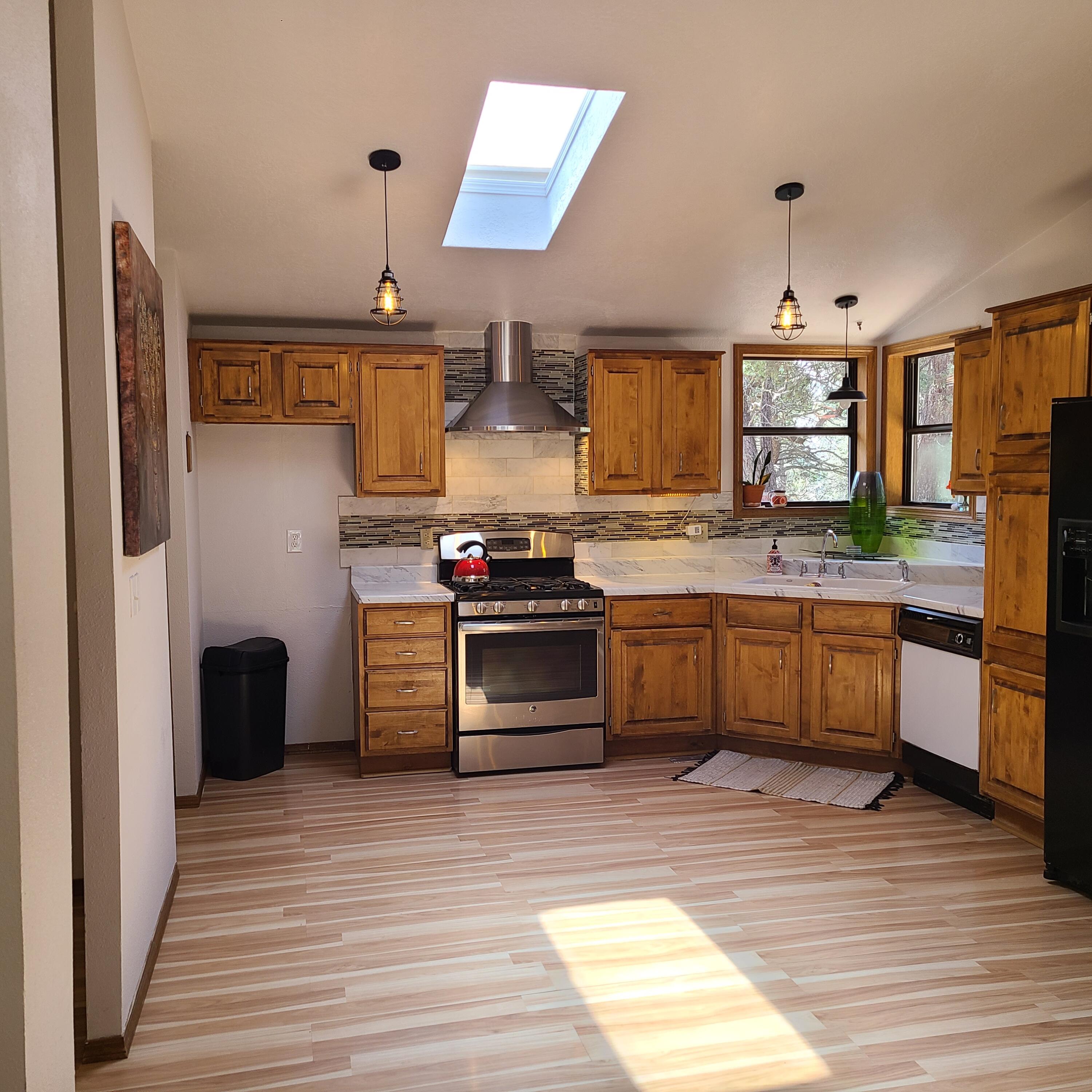 16 Quail Hollow Drive
