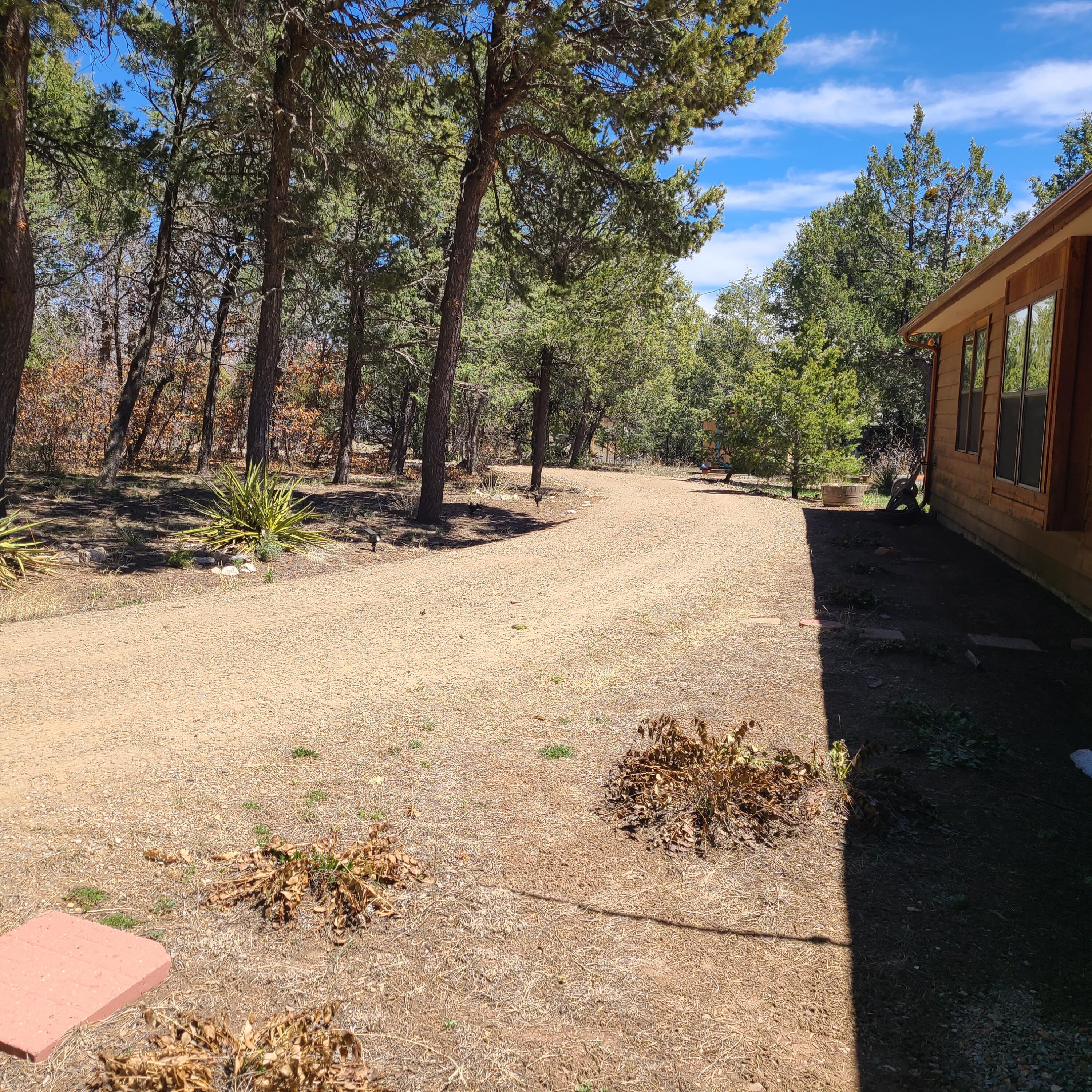 16 Quail Hollow Drive