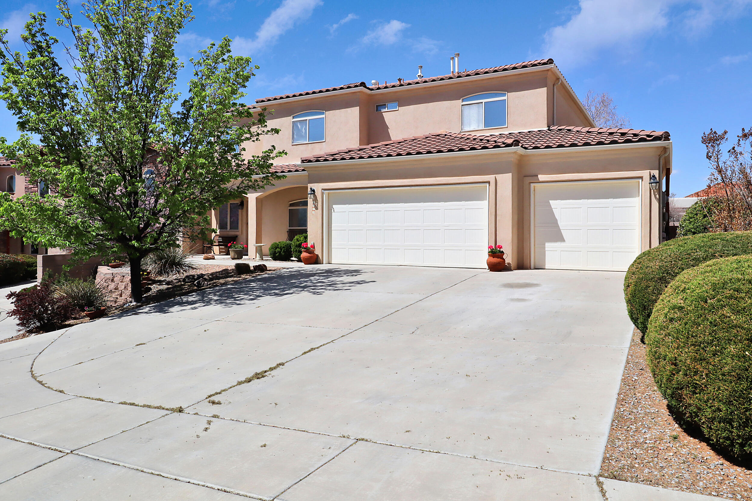 9109 Wilshire Court NE