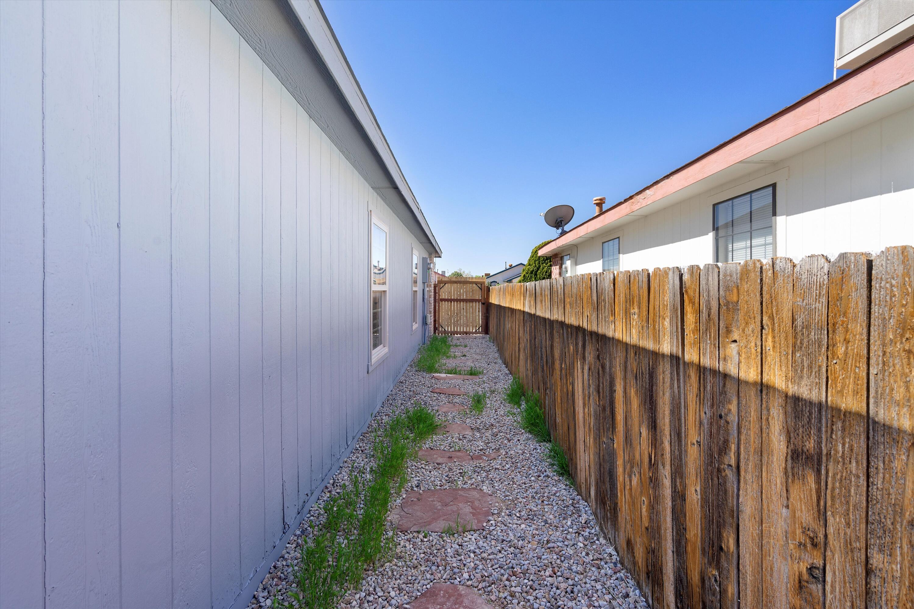 1950 Panay Drive SW