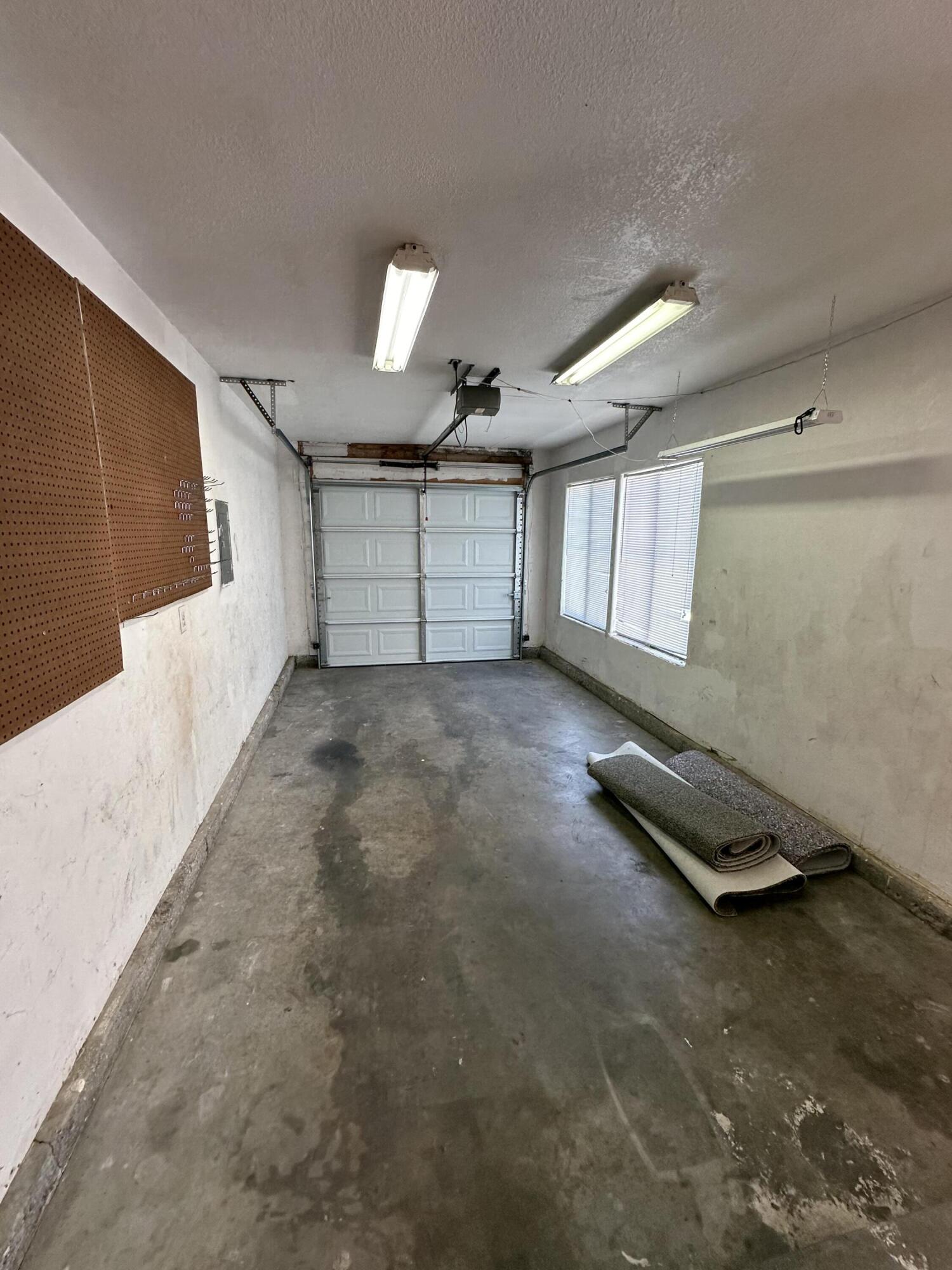 936 W Sky Street SW