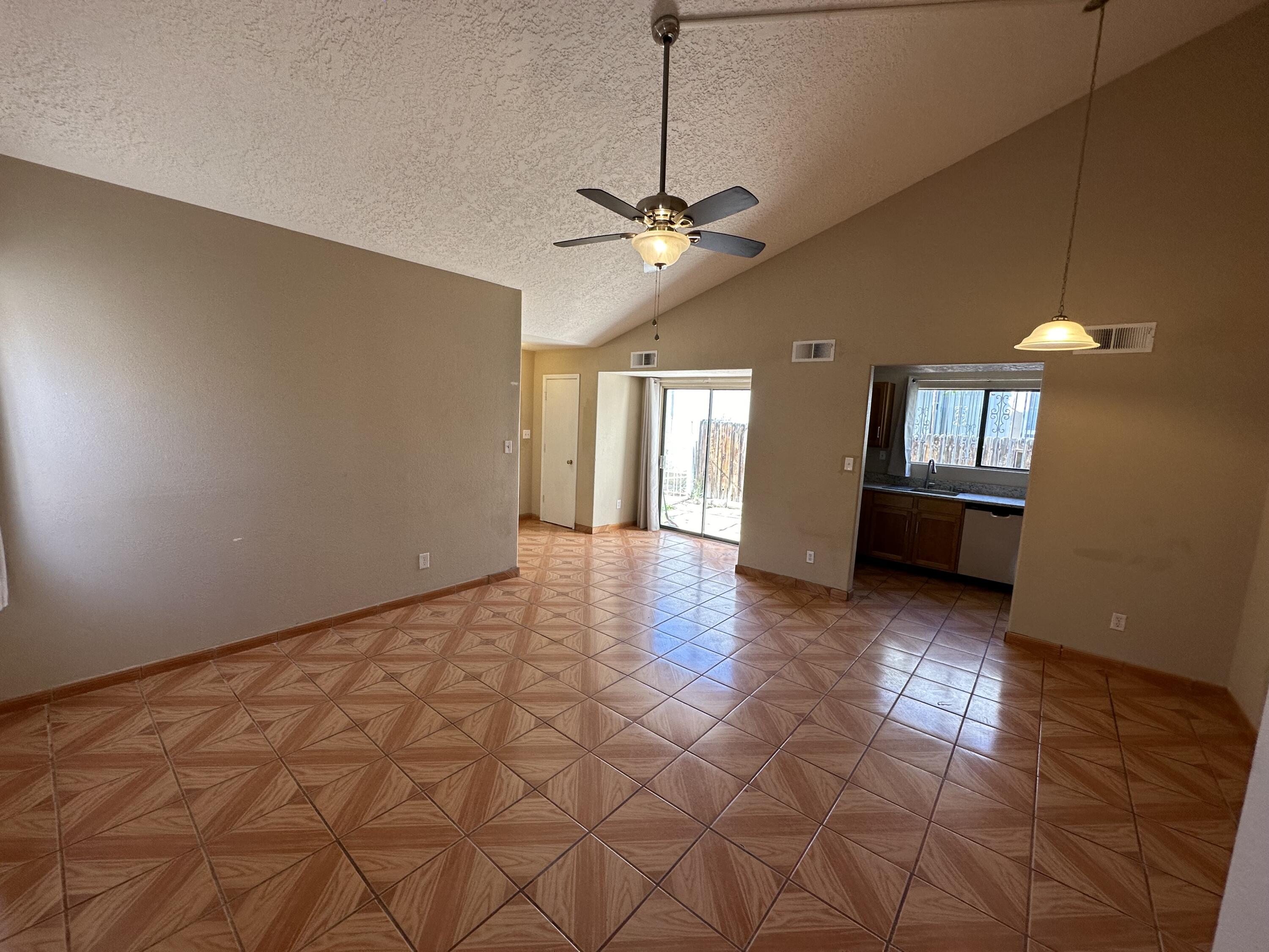 936 W Sky Street SW