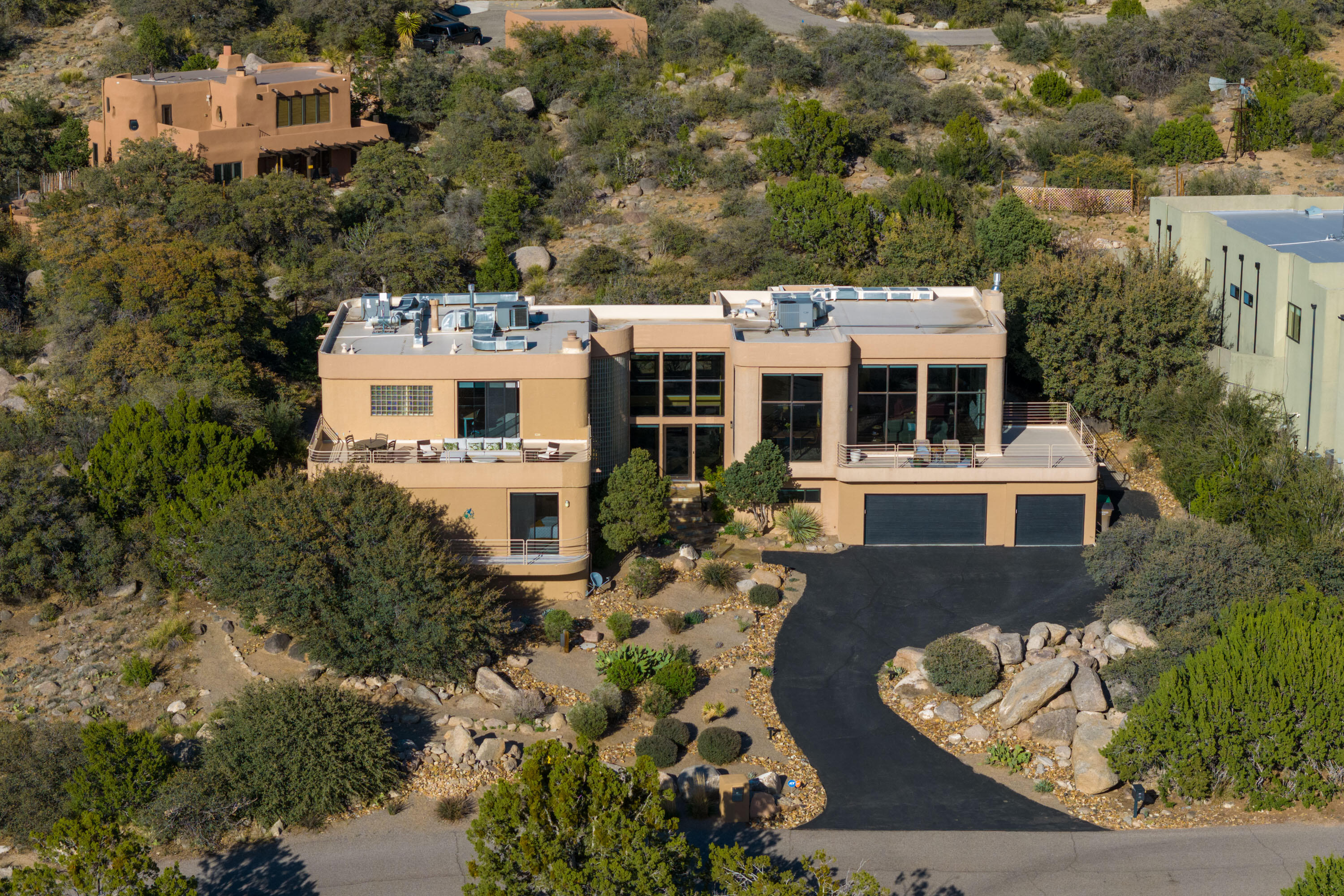 43 Rock Ridge Drive NE