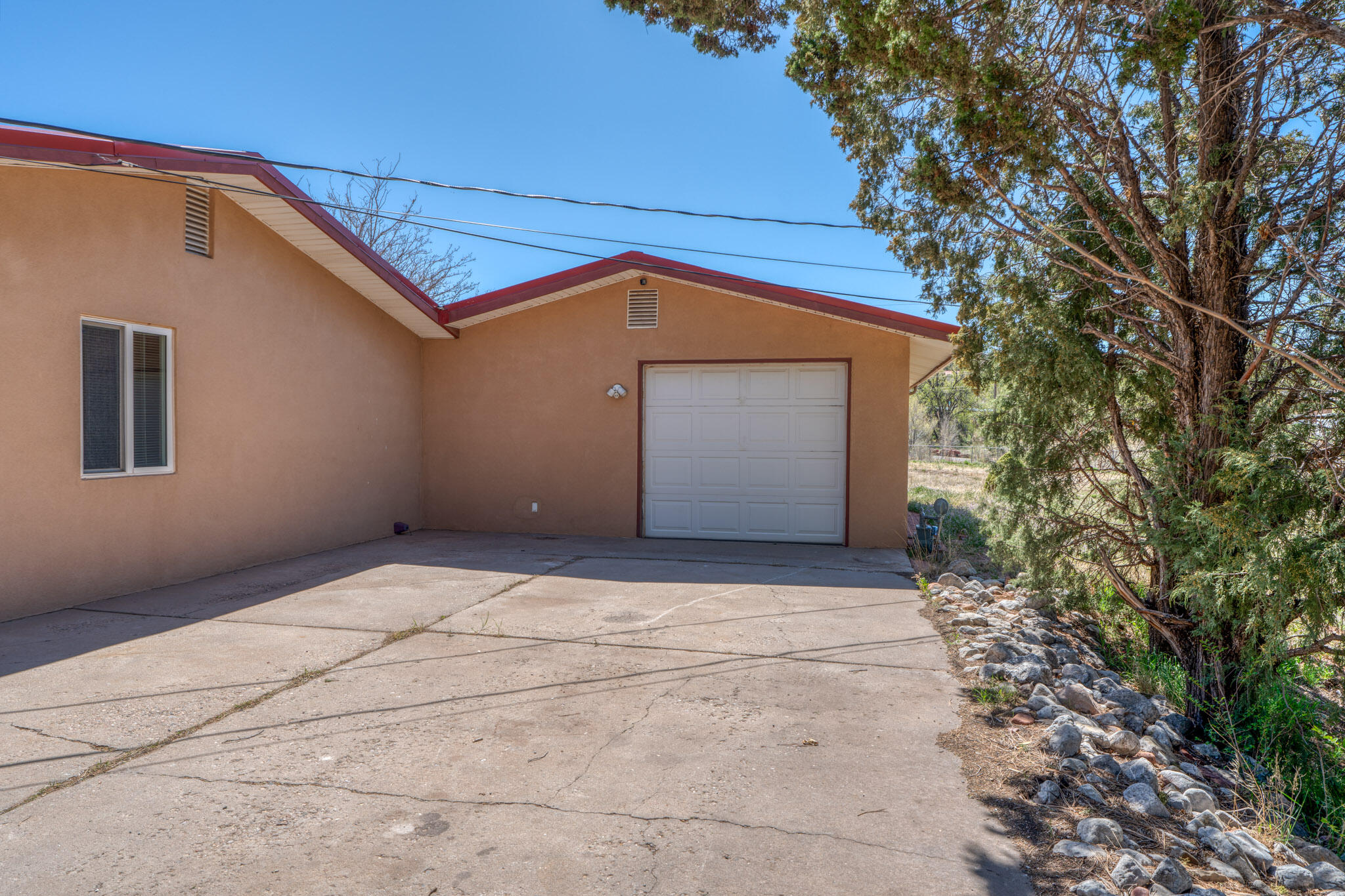 11 Gonzales Road