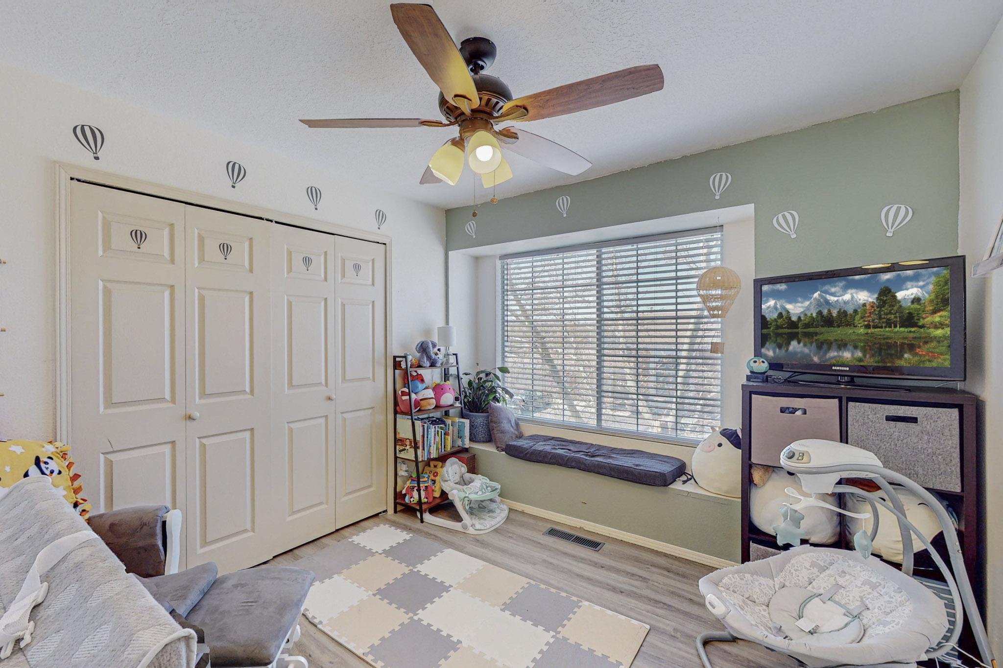 1752 Blueberry Drive NE