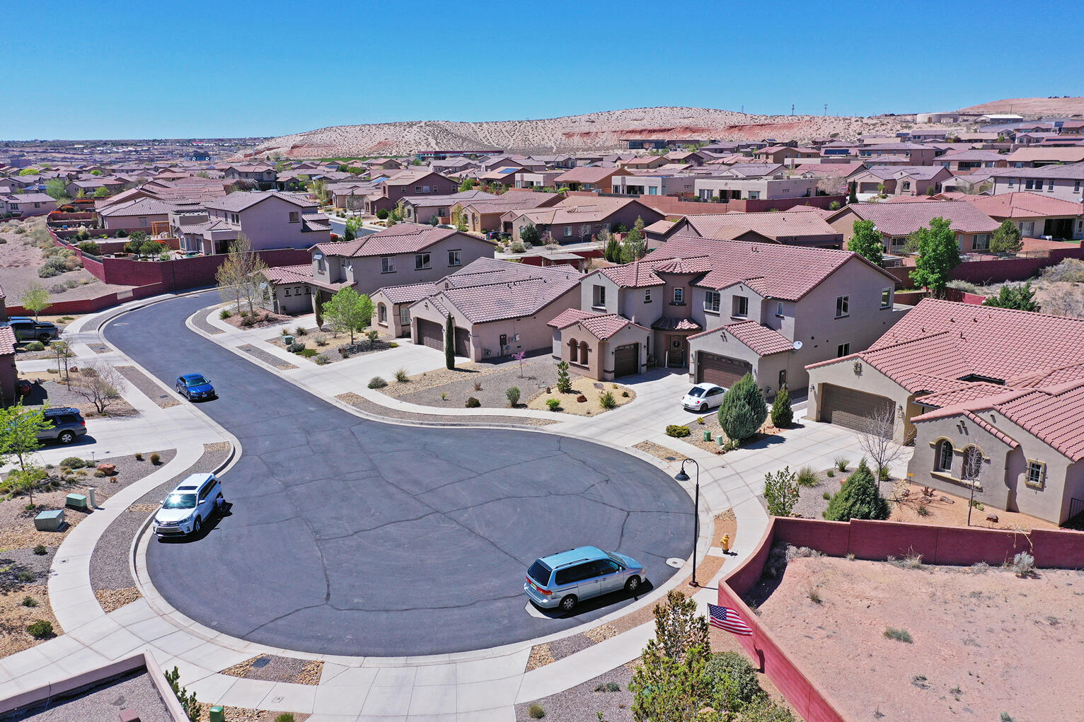 604 Sierra Verde Way NE