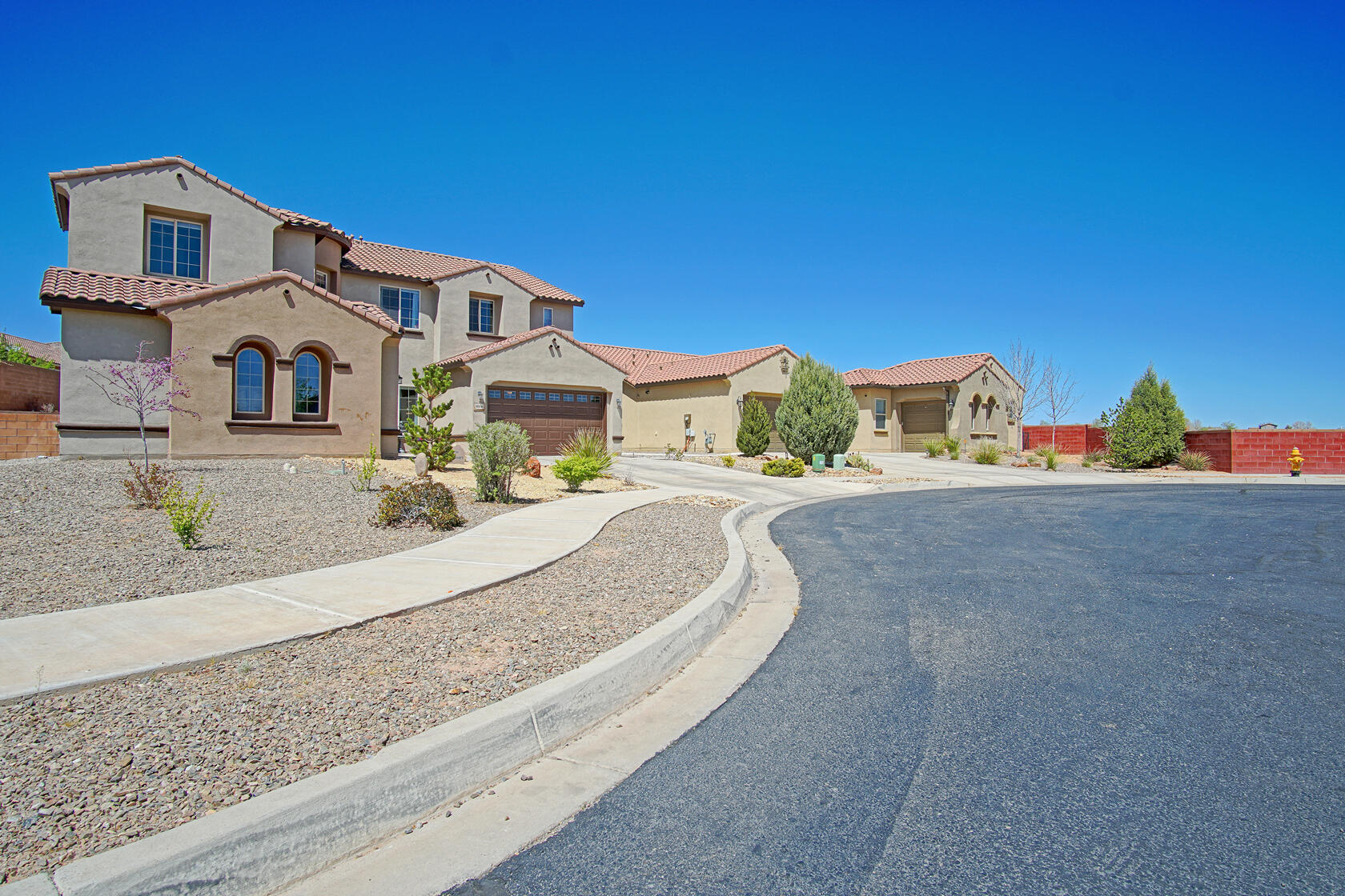 604 Sierra Verde Way NE
