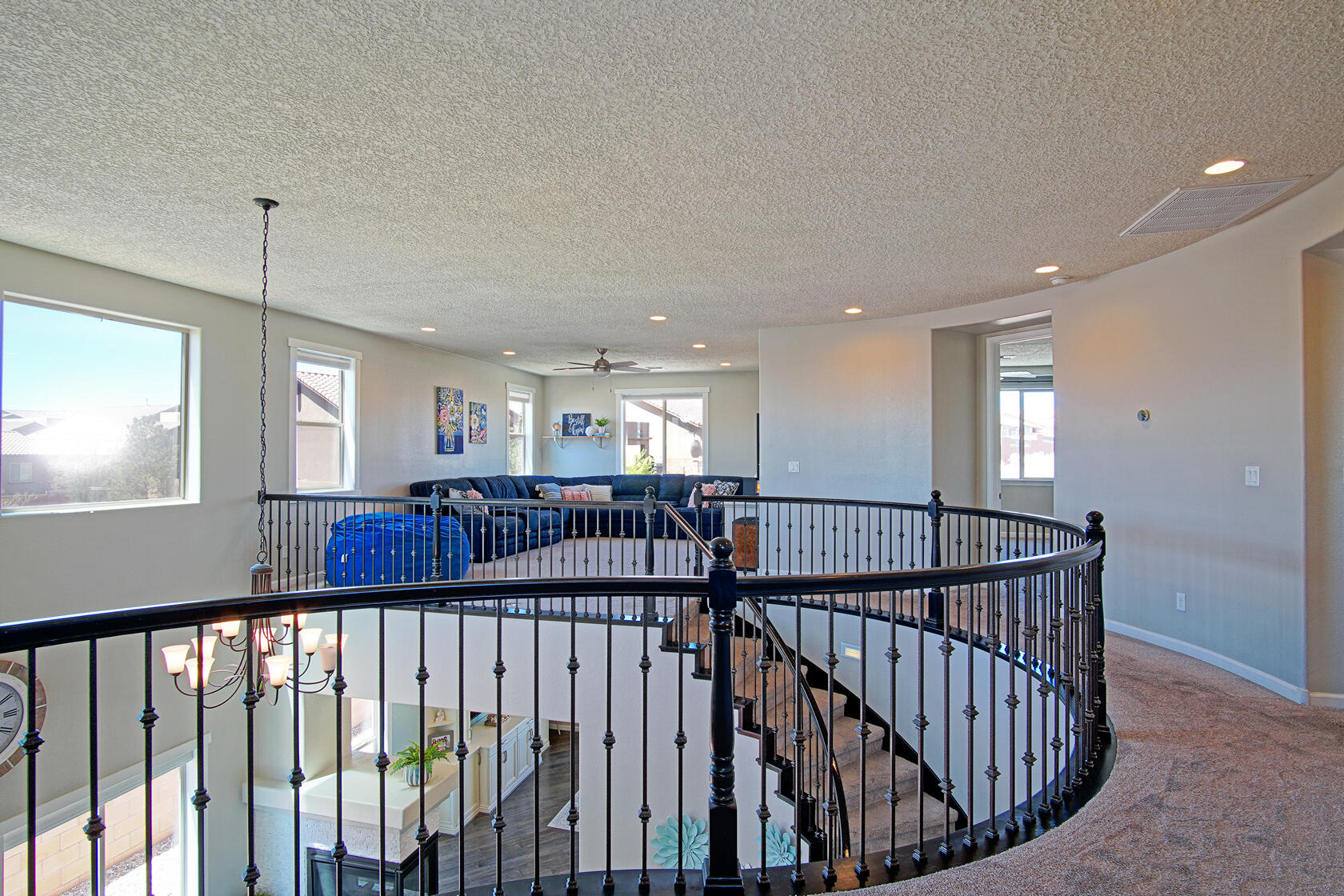 604 Sierra Verde Way NE