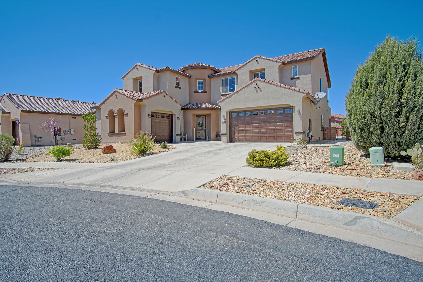 604 Sierra Verde Way NE