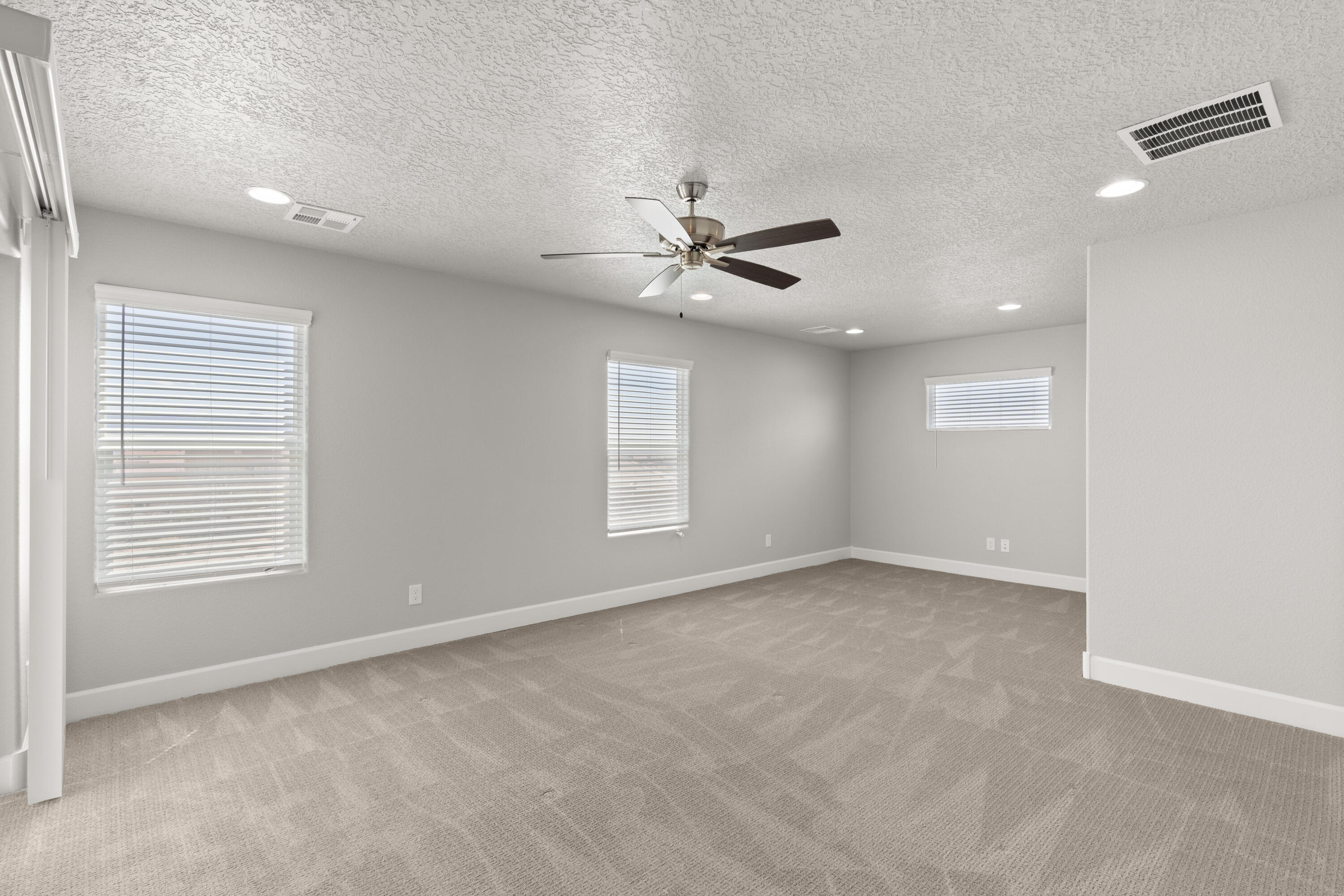 340 Pinnacle Drive SE