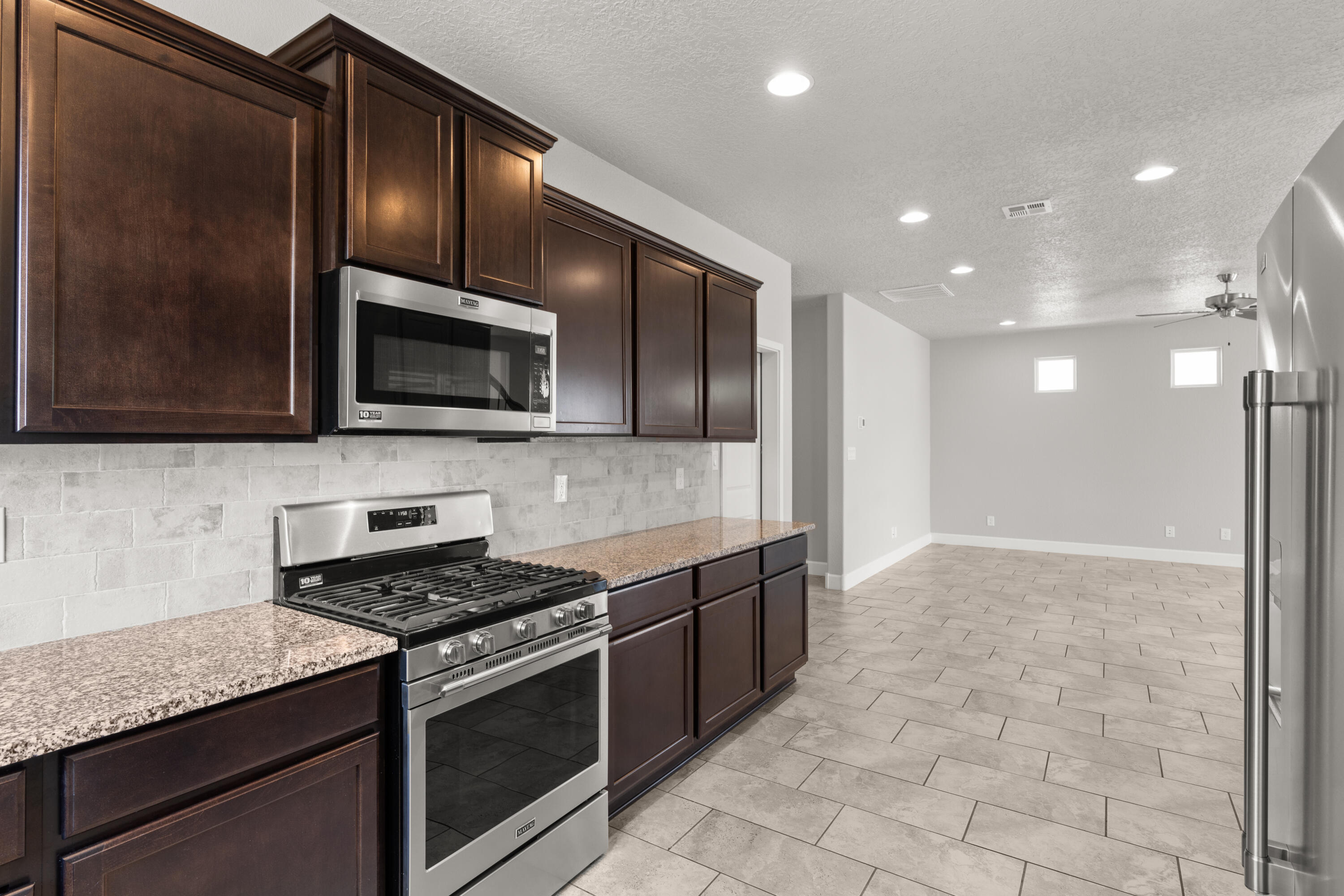 340 Pinnacle Drive SE