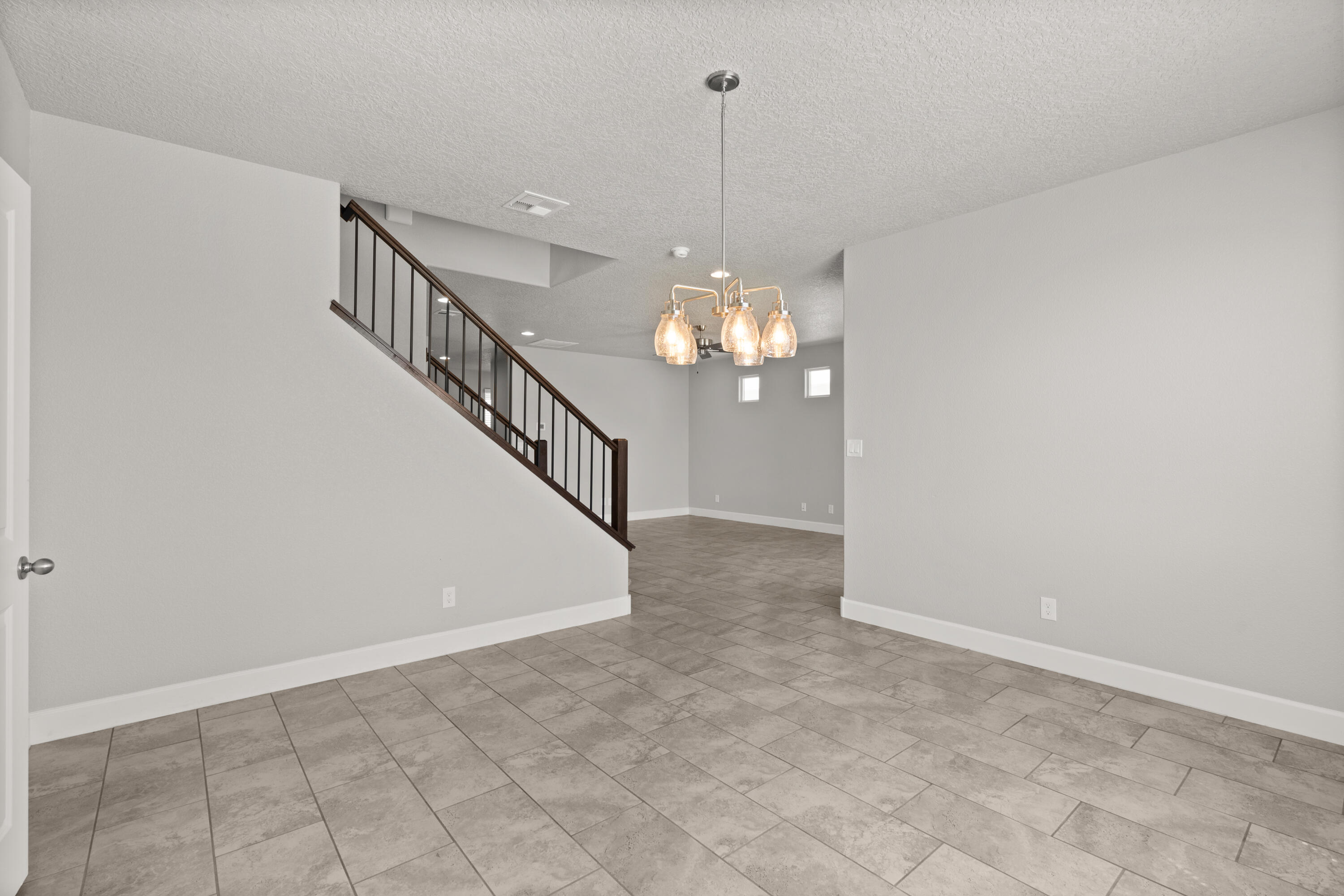340 Pinnacle Drive SE